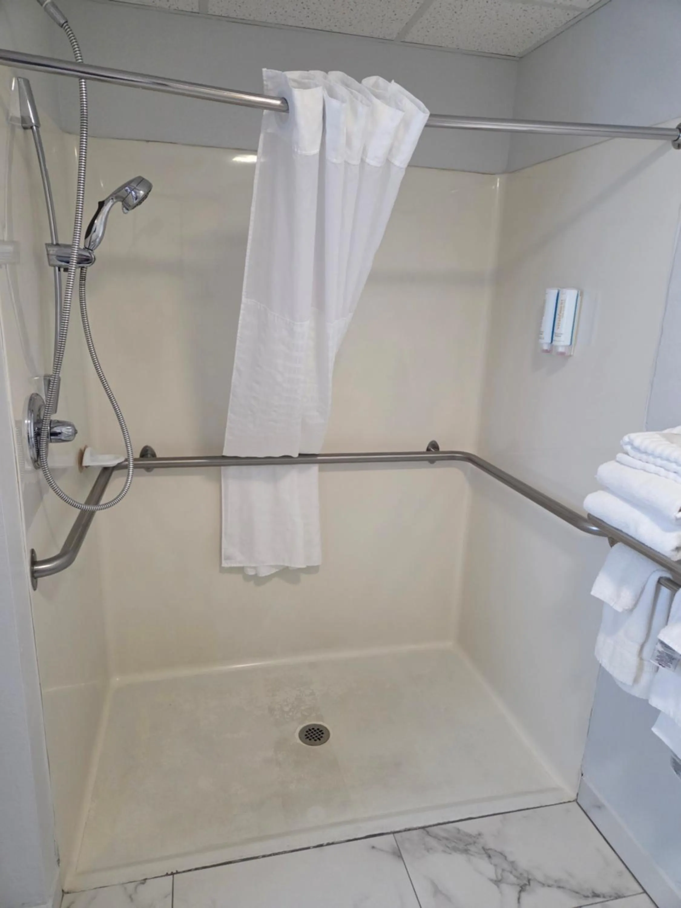 MainStay Suites LeClaire - Quad Cities