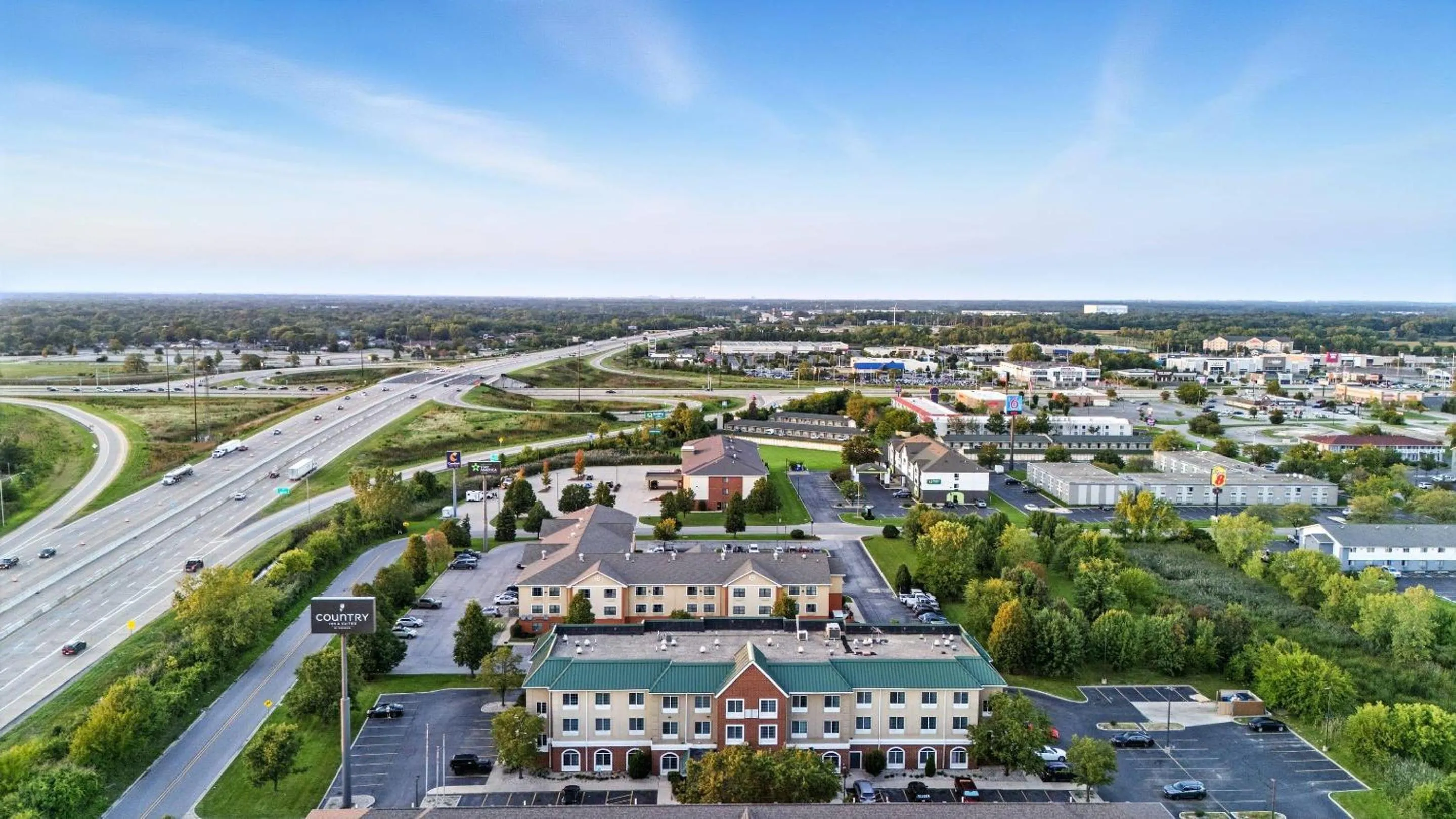 Property building in Country Inn & Suites by Radisson, Merrillville, IN