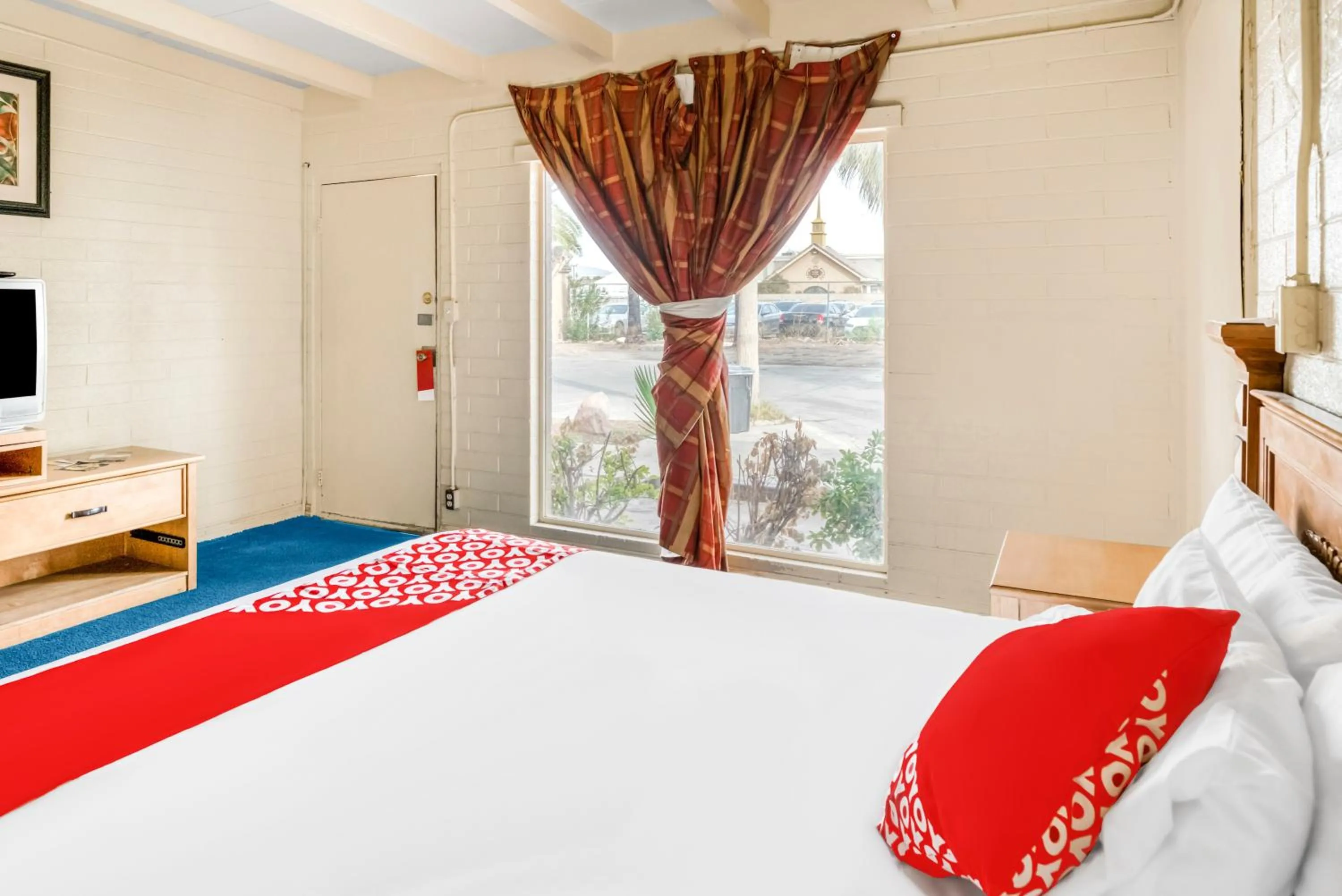 Bedroom, Bed in OYO Oasis Motel Las Vegas I-15