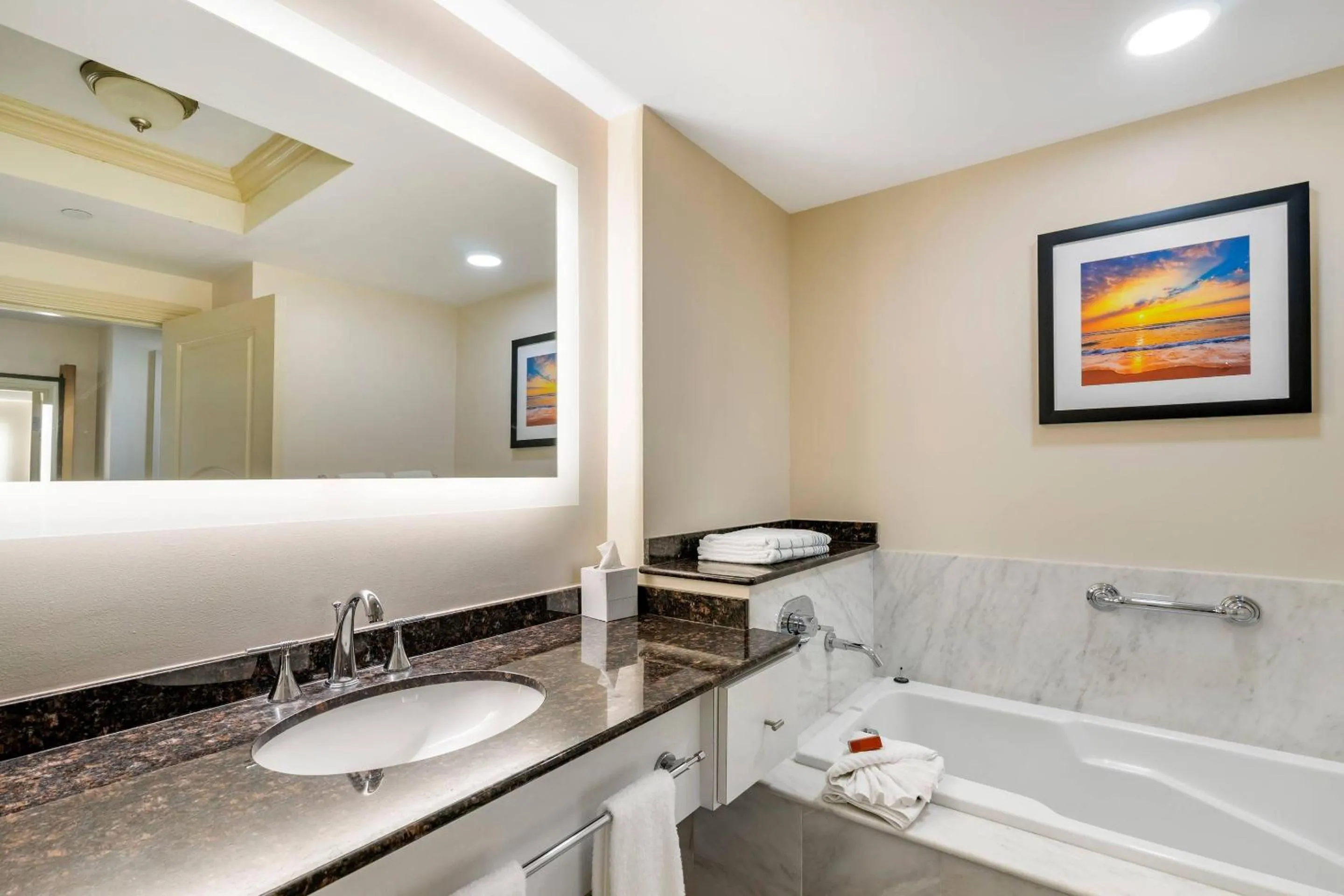 Bedroom in Wyvern Hotel, an Ascend Collection Hotel