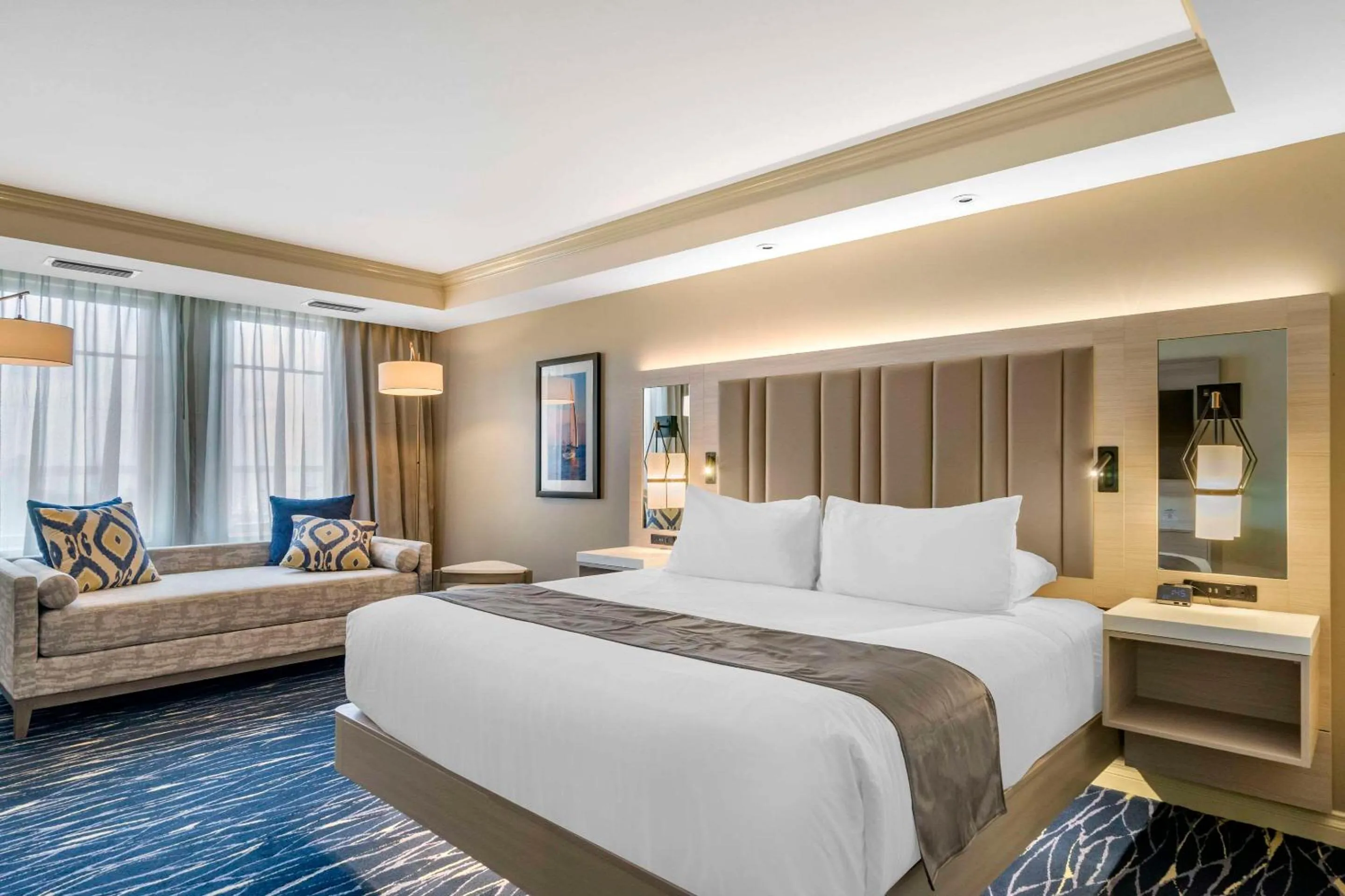 King Room with Harbor View - Non-Smoking in Wyvern Hotel, an Ascend Collection Hotel