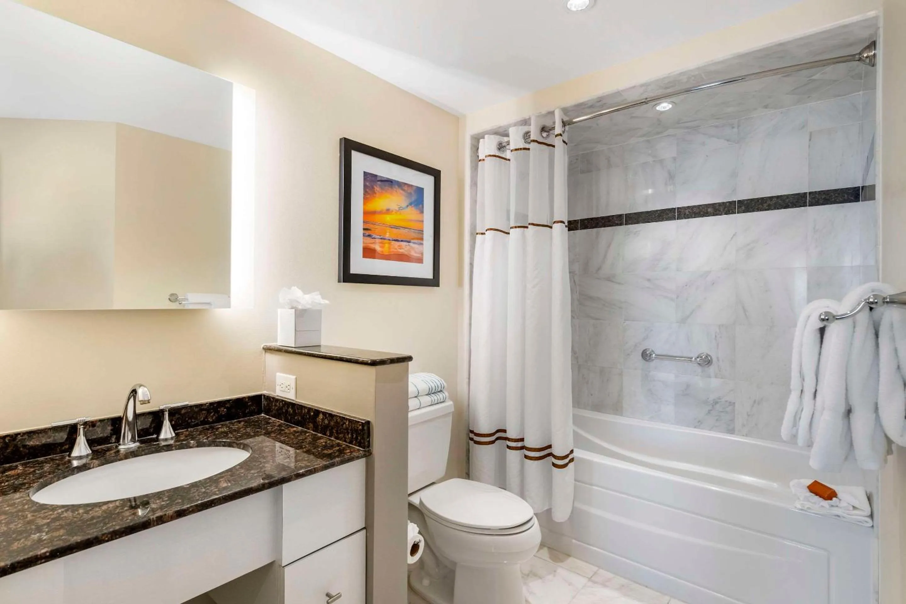 Double Room with Two Double Beds - Non-Smoking in Wyvern Hotel, an Ascend Collection Hotel