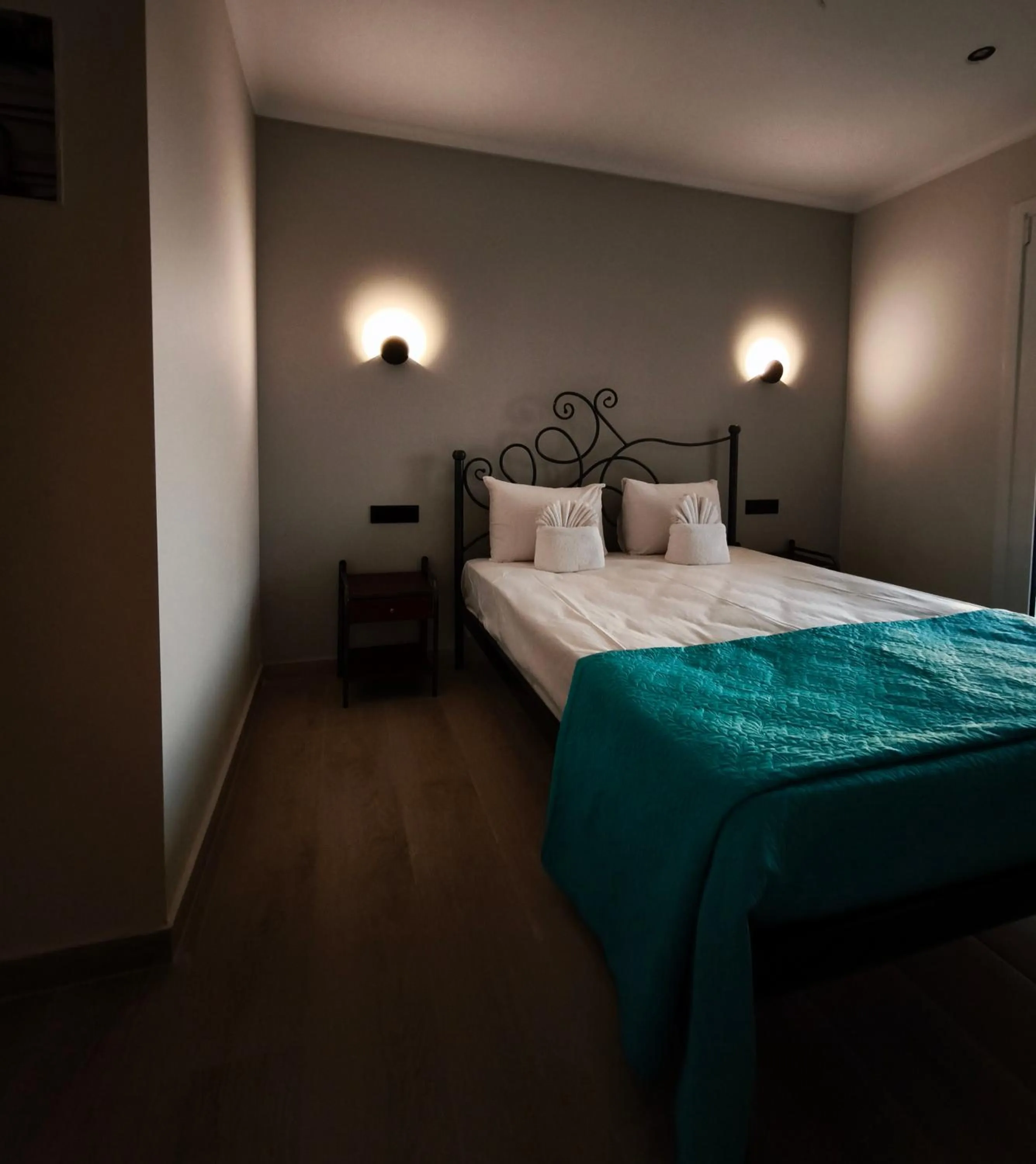 Bedroom, Bed in Araxovoli Studios - Aραξοβόλι Lefkada