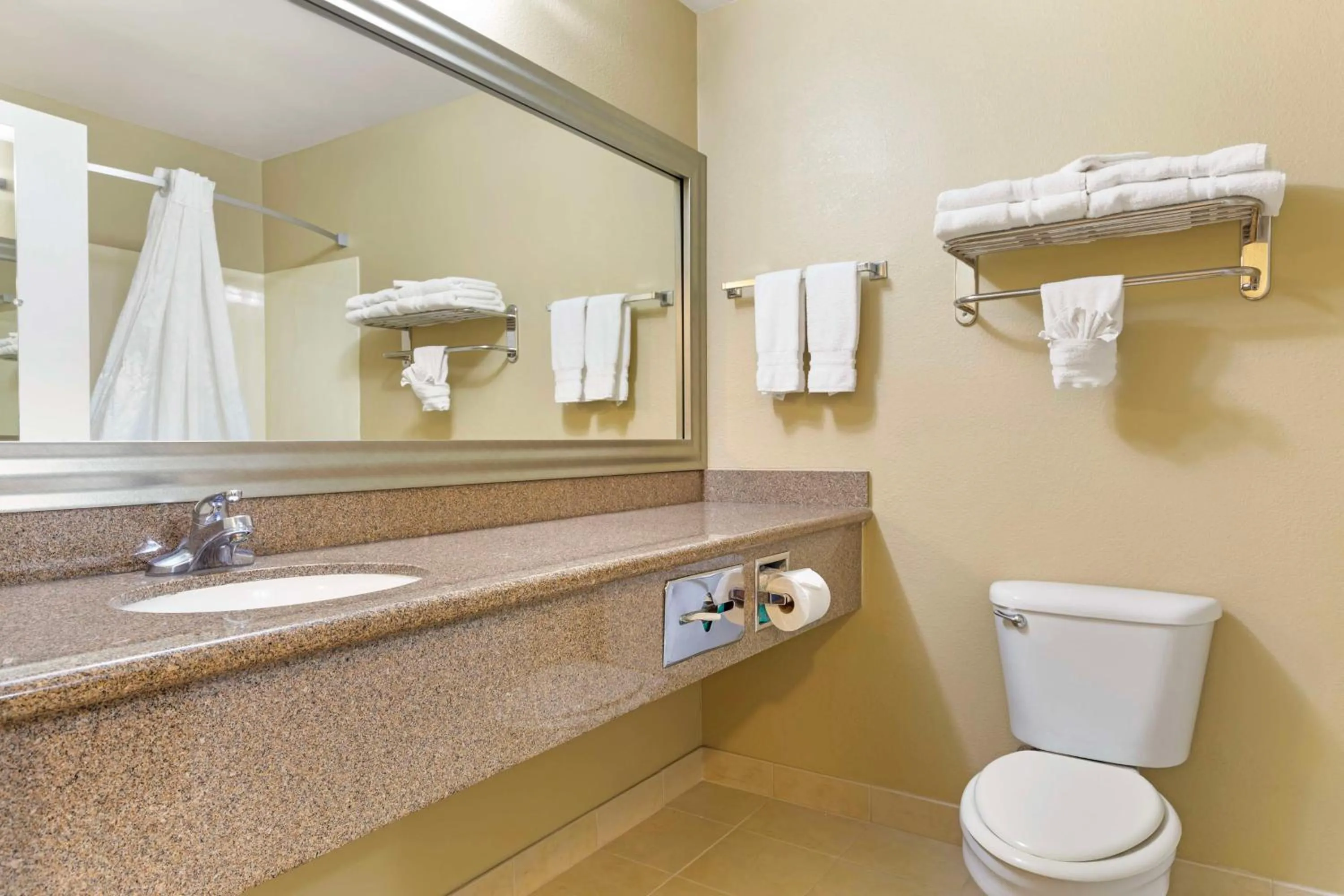 Bathroom in Best Western Plus Waco North