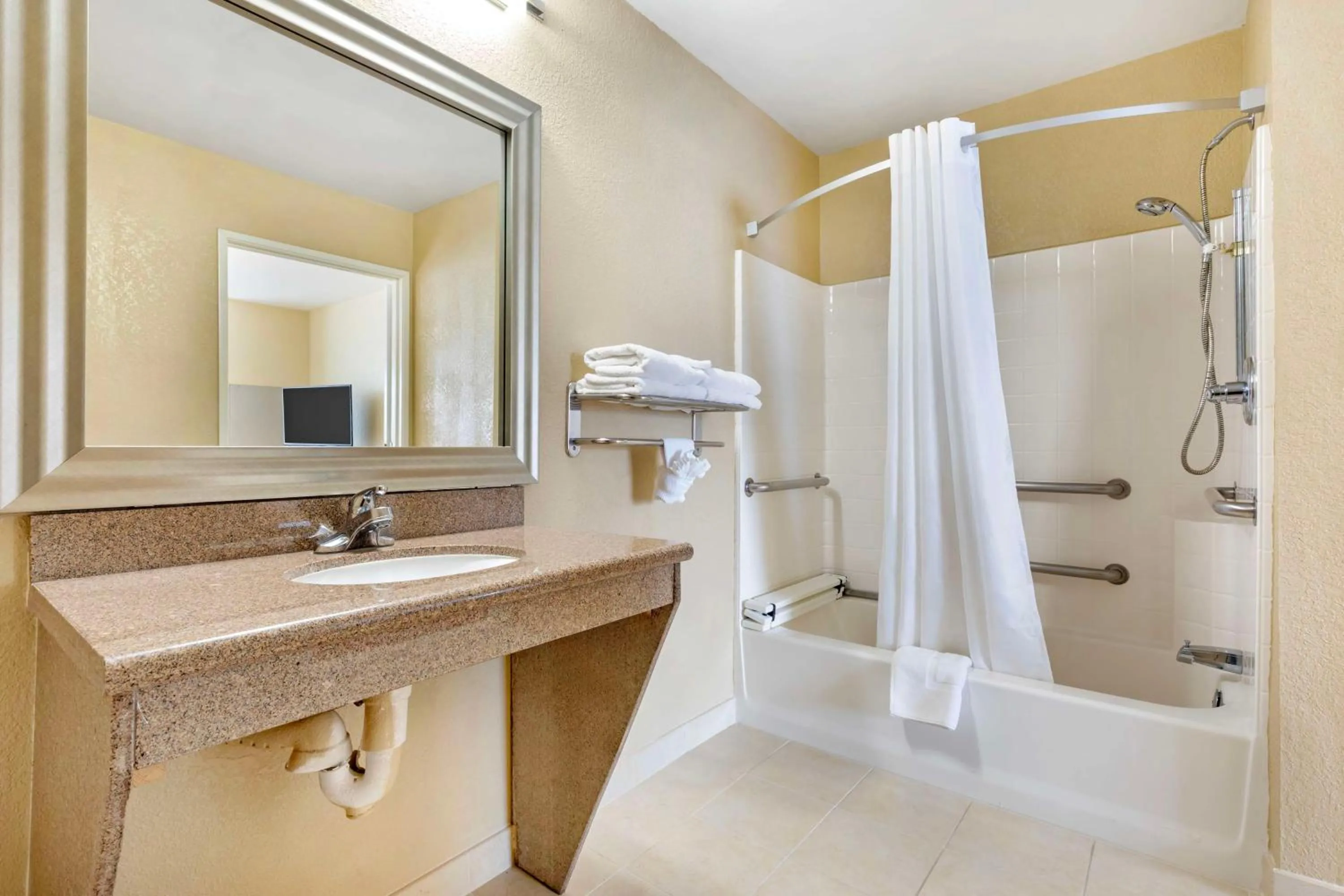 Bathroom in Best Western Plus Waco North