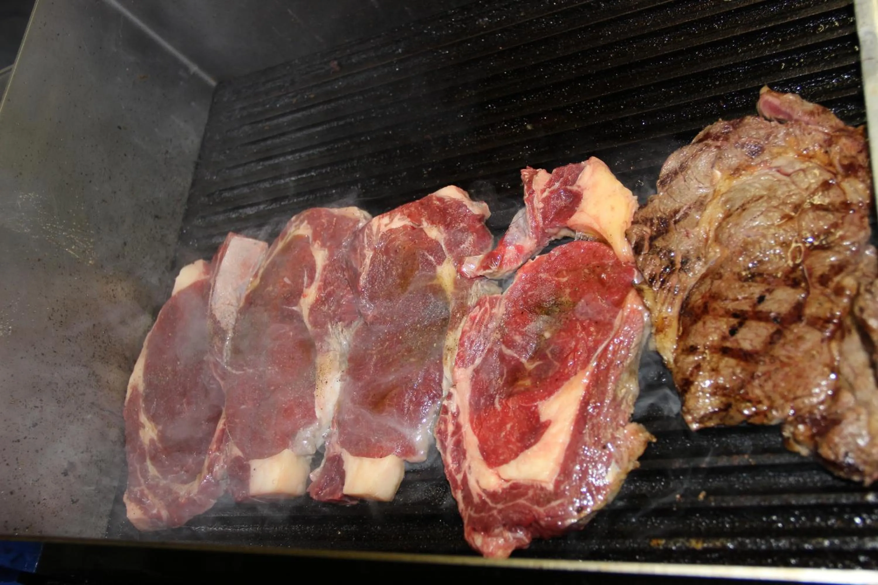 Food in Hotel Restaurant Les Pins logis