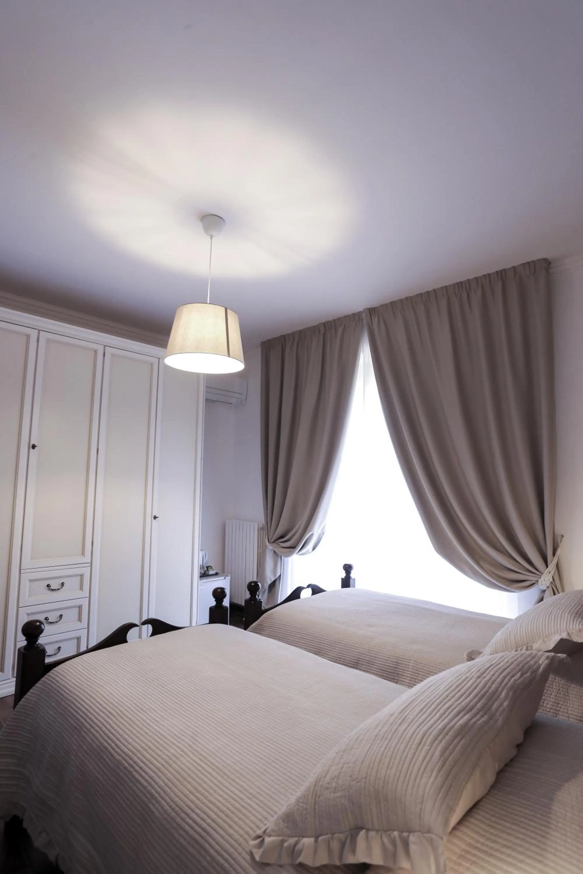 Photo of the whole room in Villa Borghese B&B