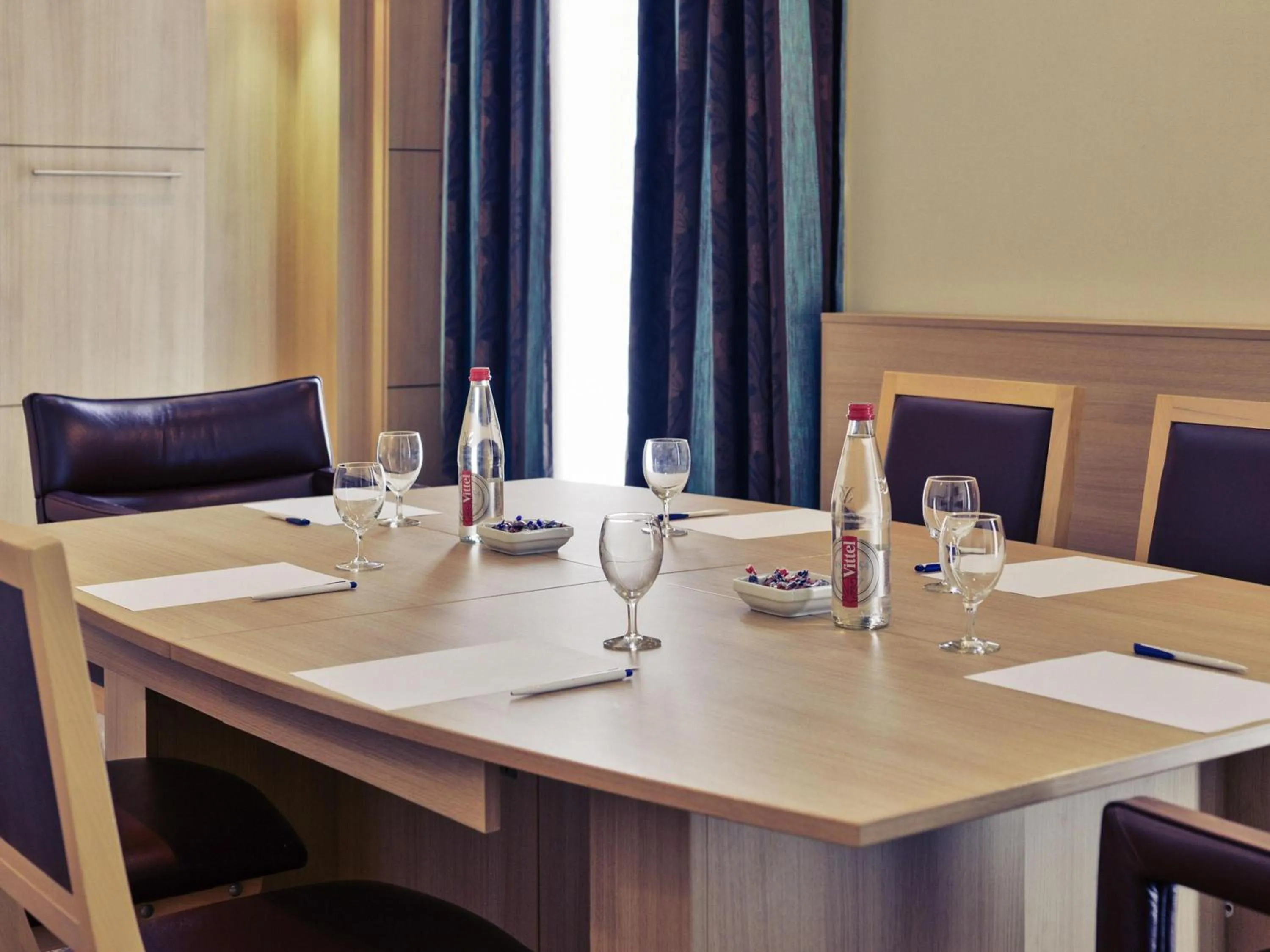 Meeting/conference room in Hôtel Mercure Bayonne Centre Le Grand Hotel