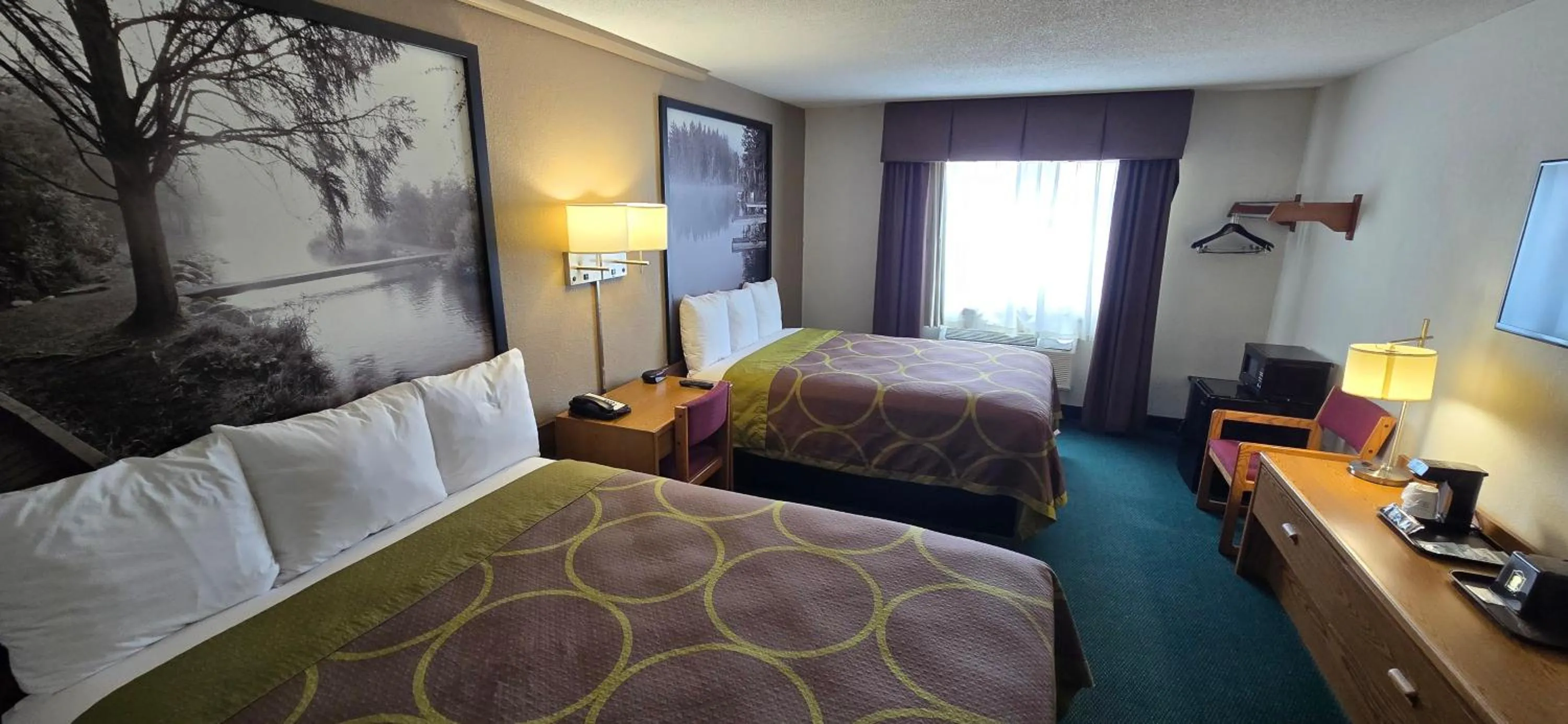 Bedroom, Bed in Super 8 by Wyndham Rogers Minnesota