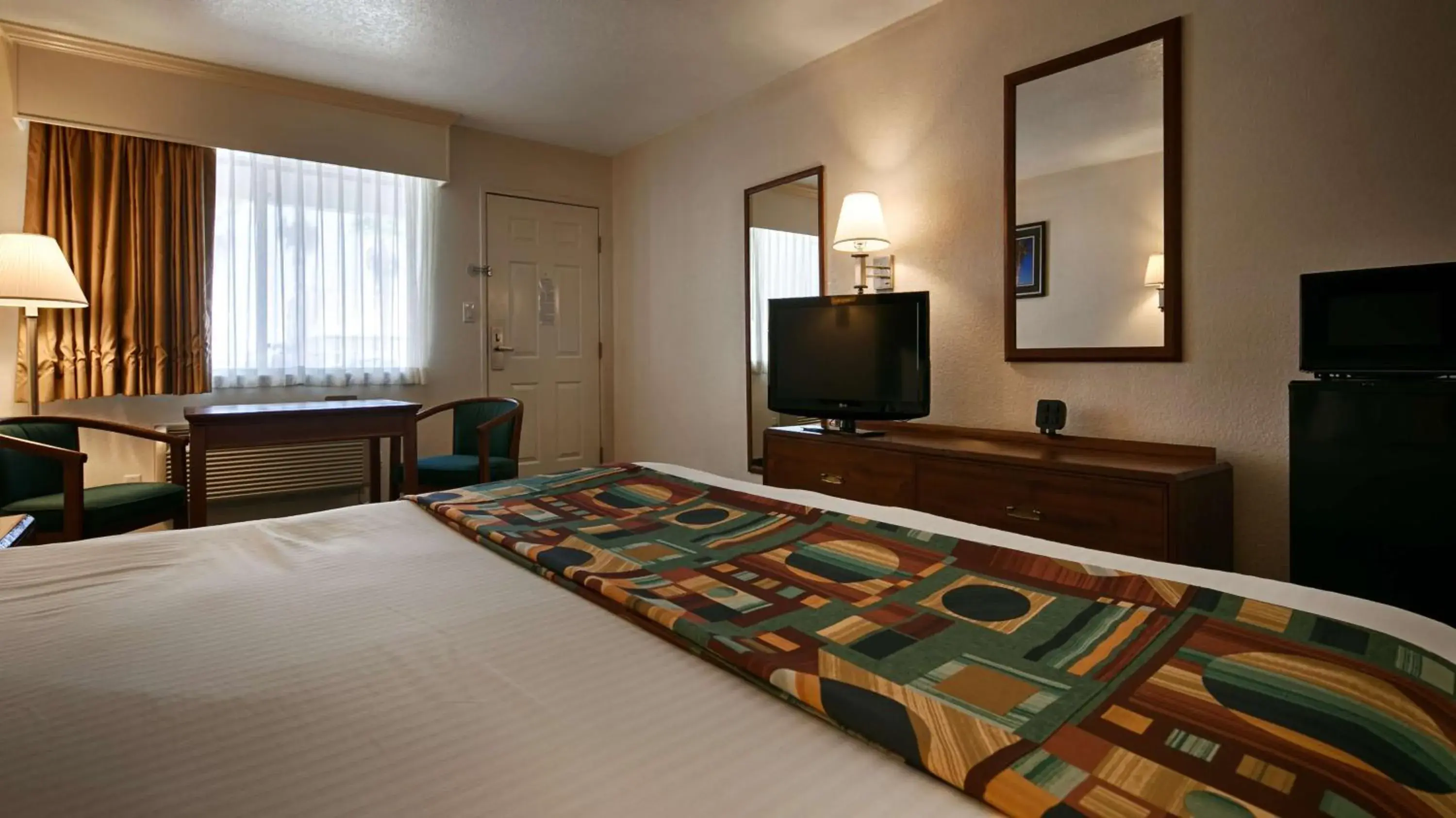 King Room - Disability Access/Non-Smoking in Best Western Colorado River Inn King Room - Disability Access/Non-Smoking in Best Western Colorado River Inn