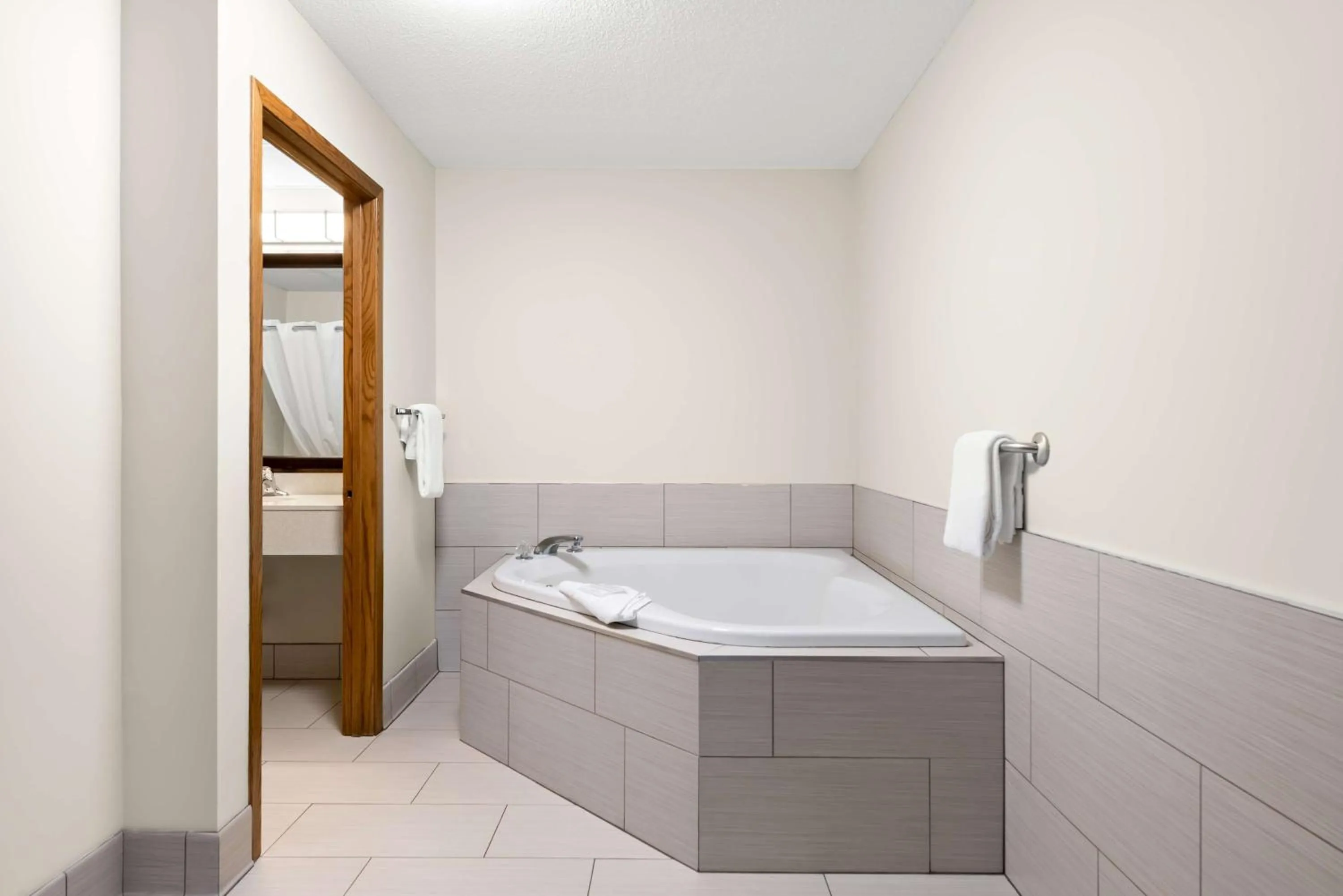 Bathroom in Best Western Inn