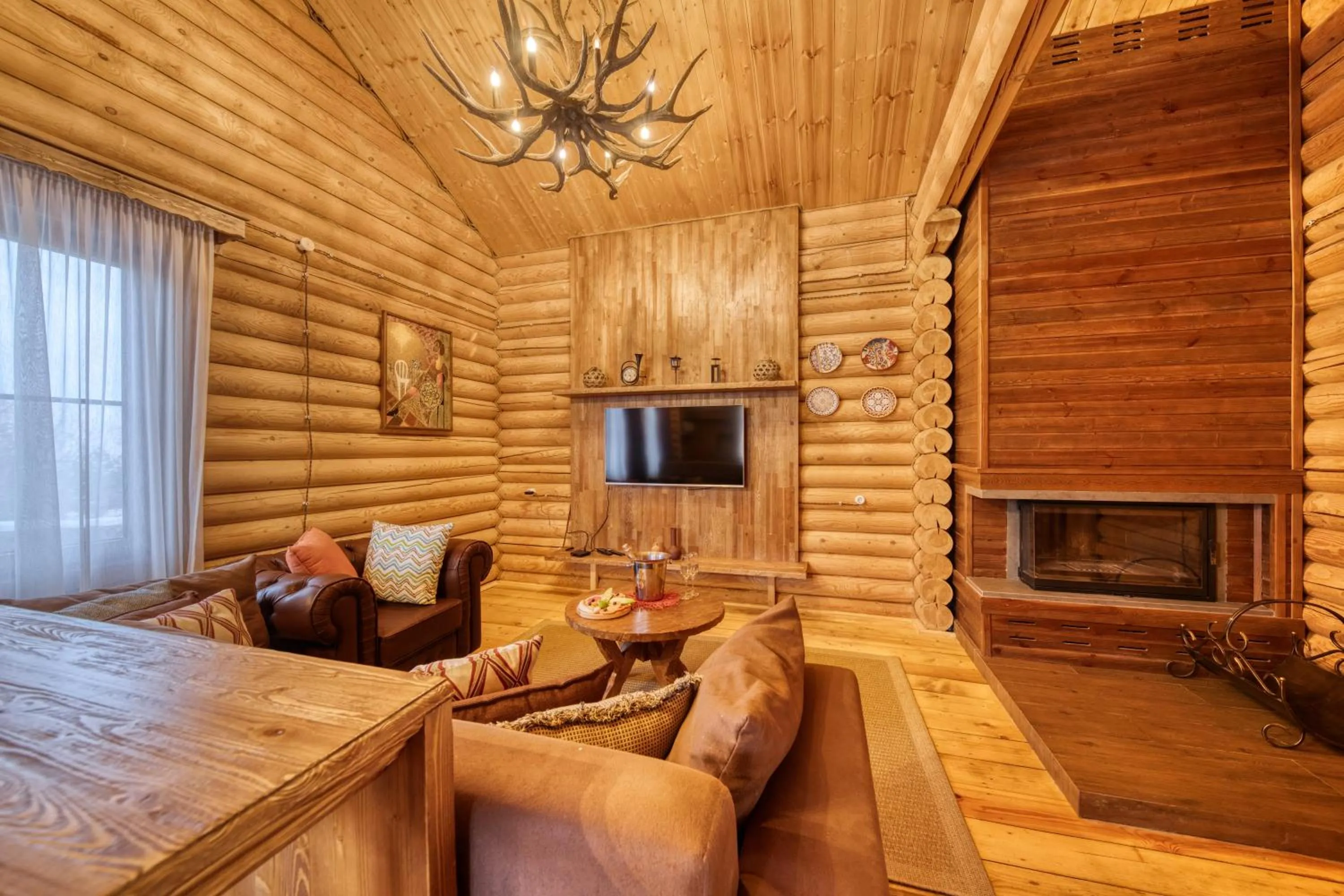 TV and multimedia in Kecharis Hotel & Resort