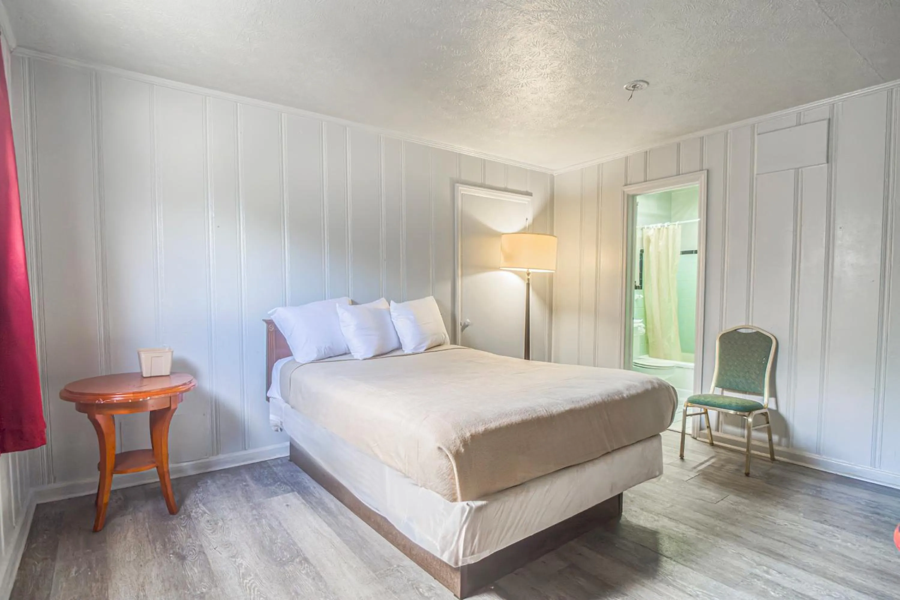 Bedroom, Bed in Colony Inn By OYO Columbus US-280