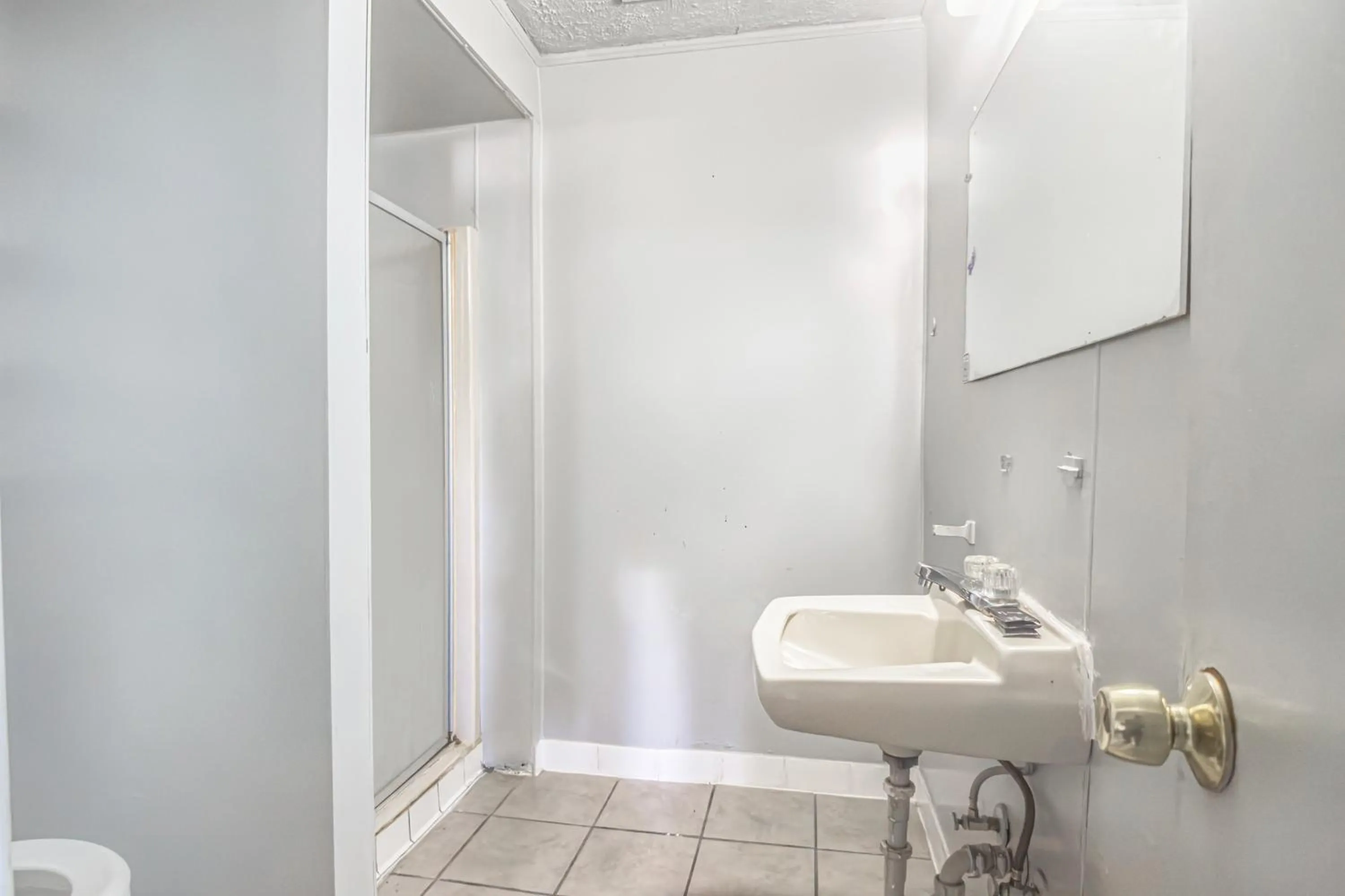 Bathroom in Colony Inn By OYO Columbus US-280