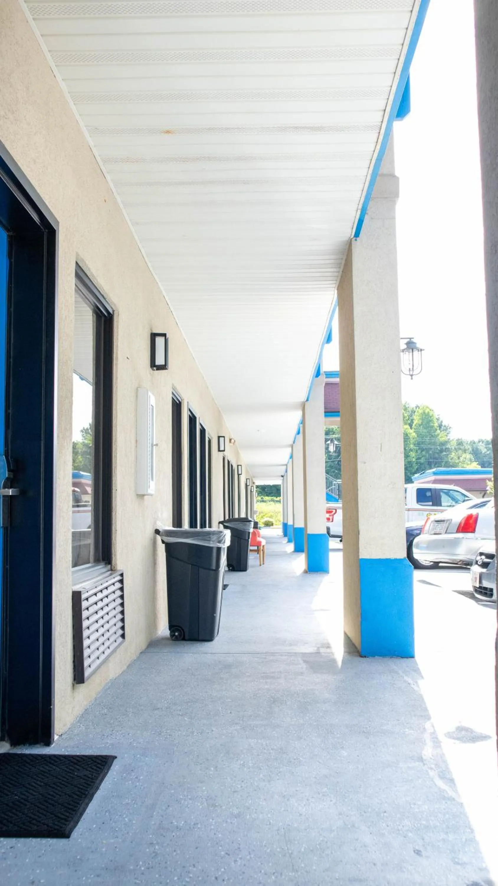 Property building in Executive Inn Yanceyville