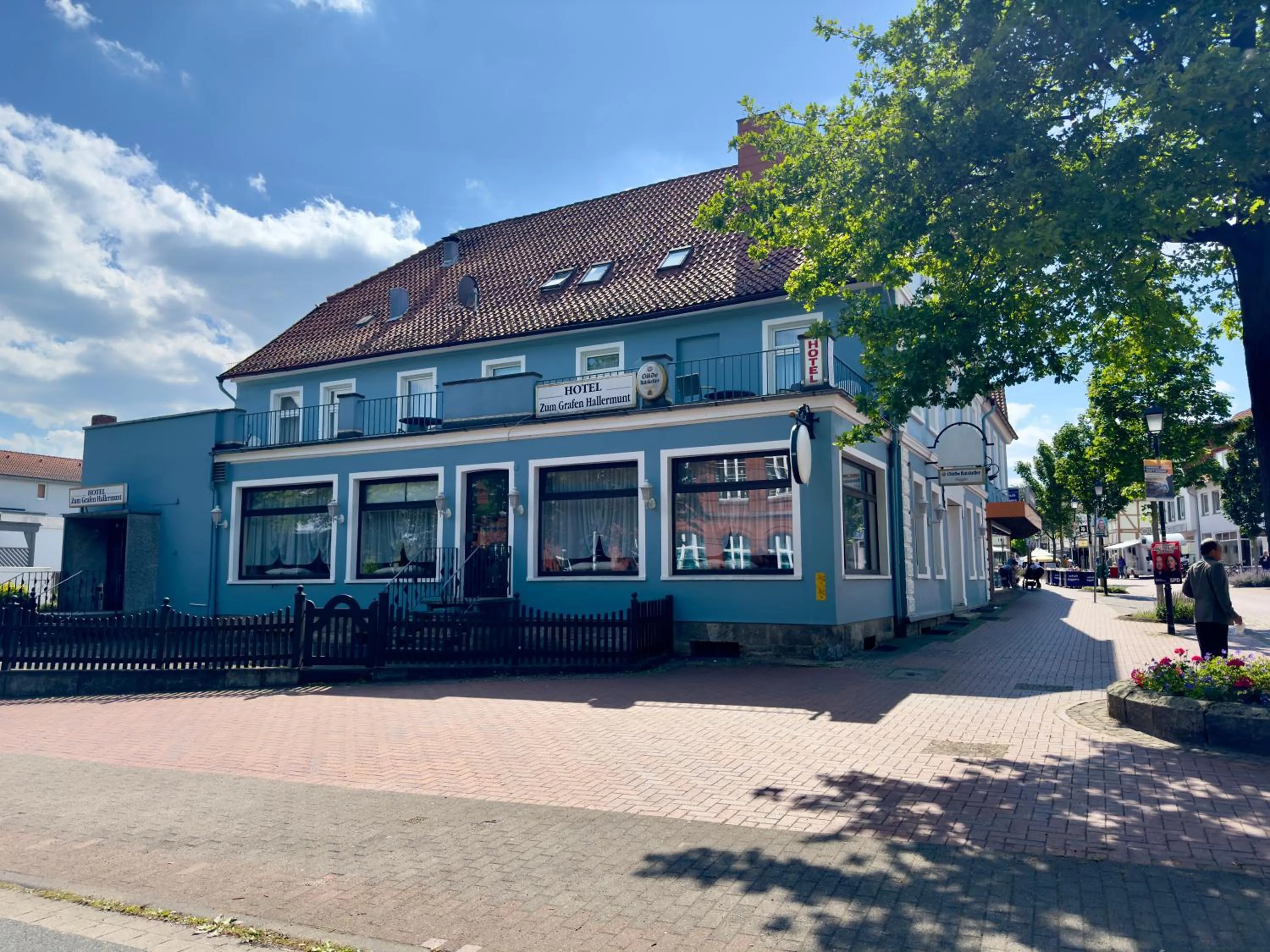 Property building in Hotel zum Grafen Hallermunt