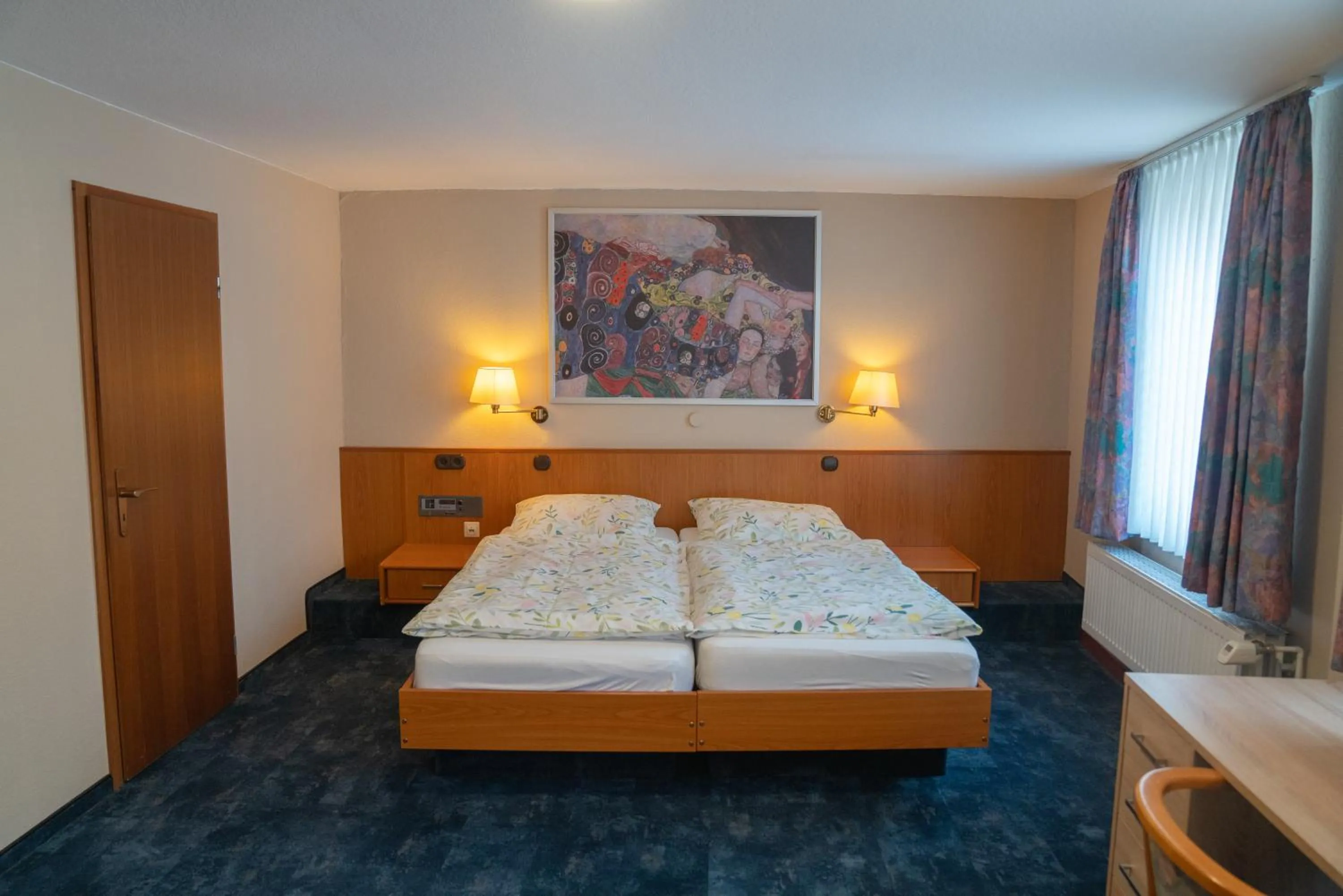 Bed in Hotel zum Grafen Hallermunt