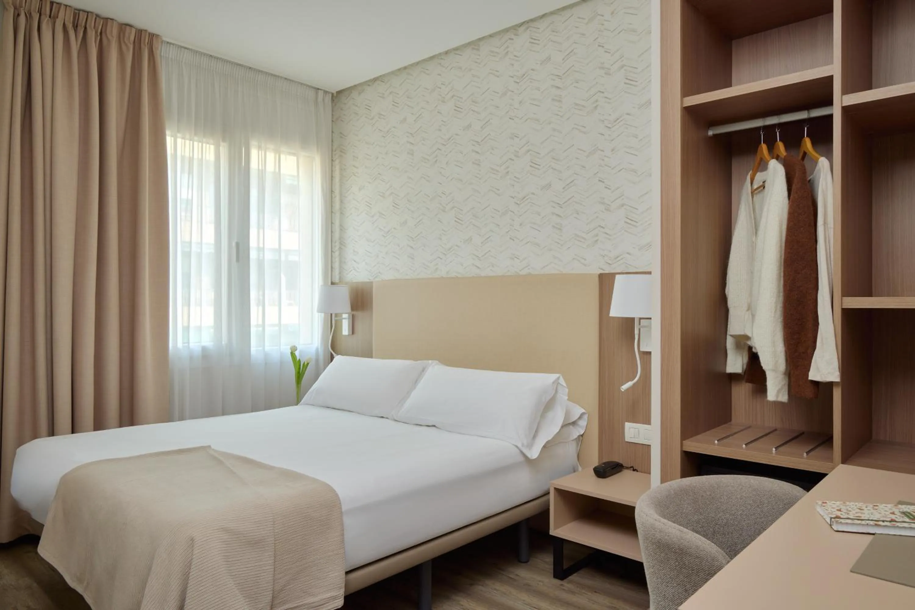 Bed in Hostal Centric