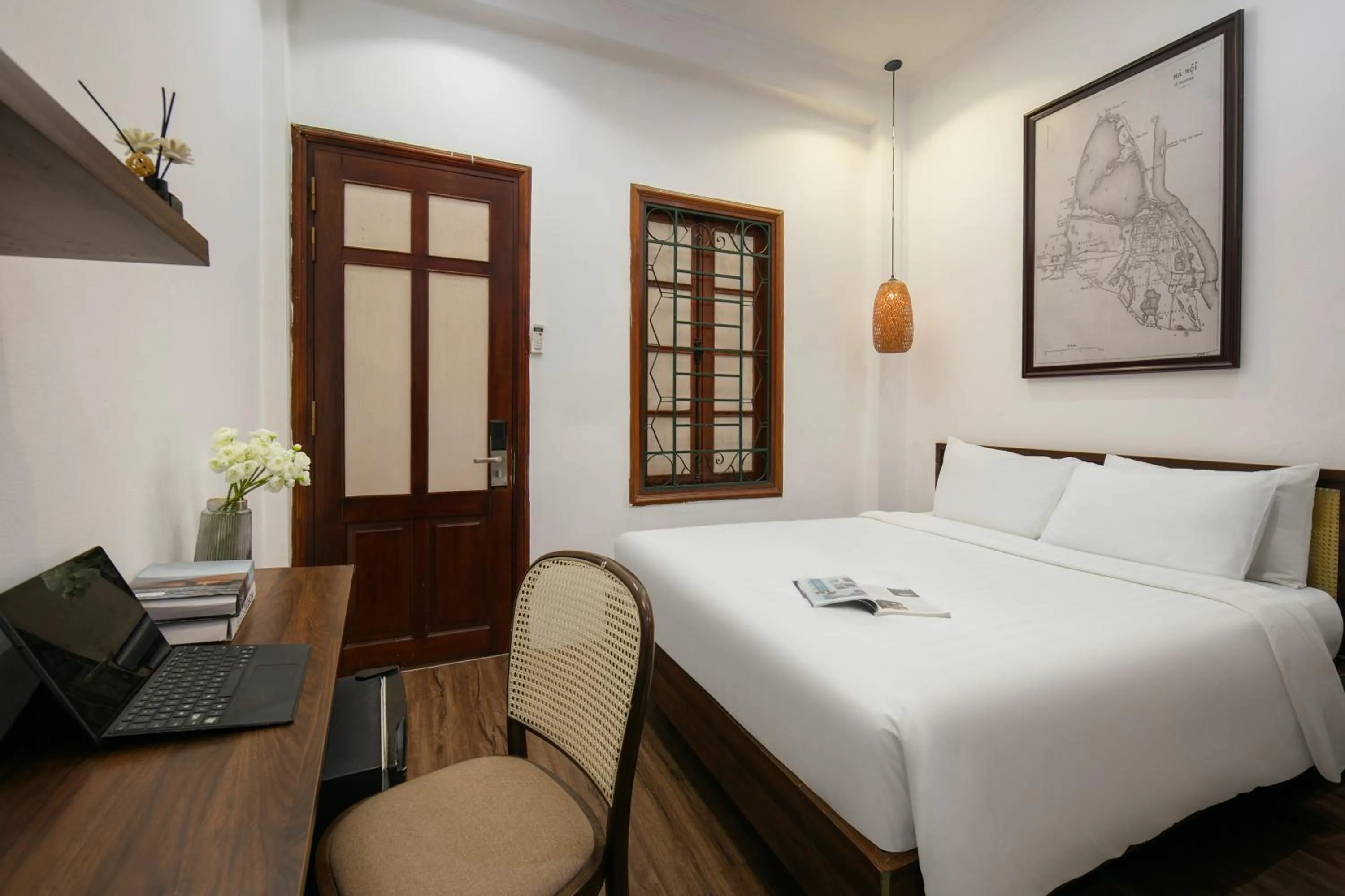 Bed in Hanoi Backpackers Hostel & Rooftop bar