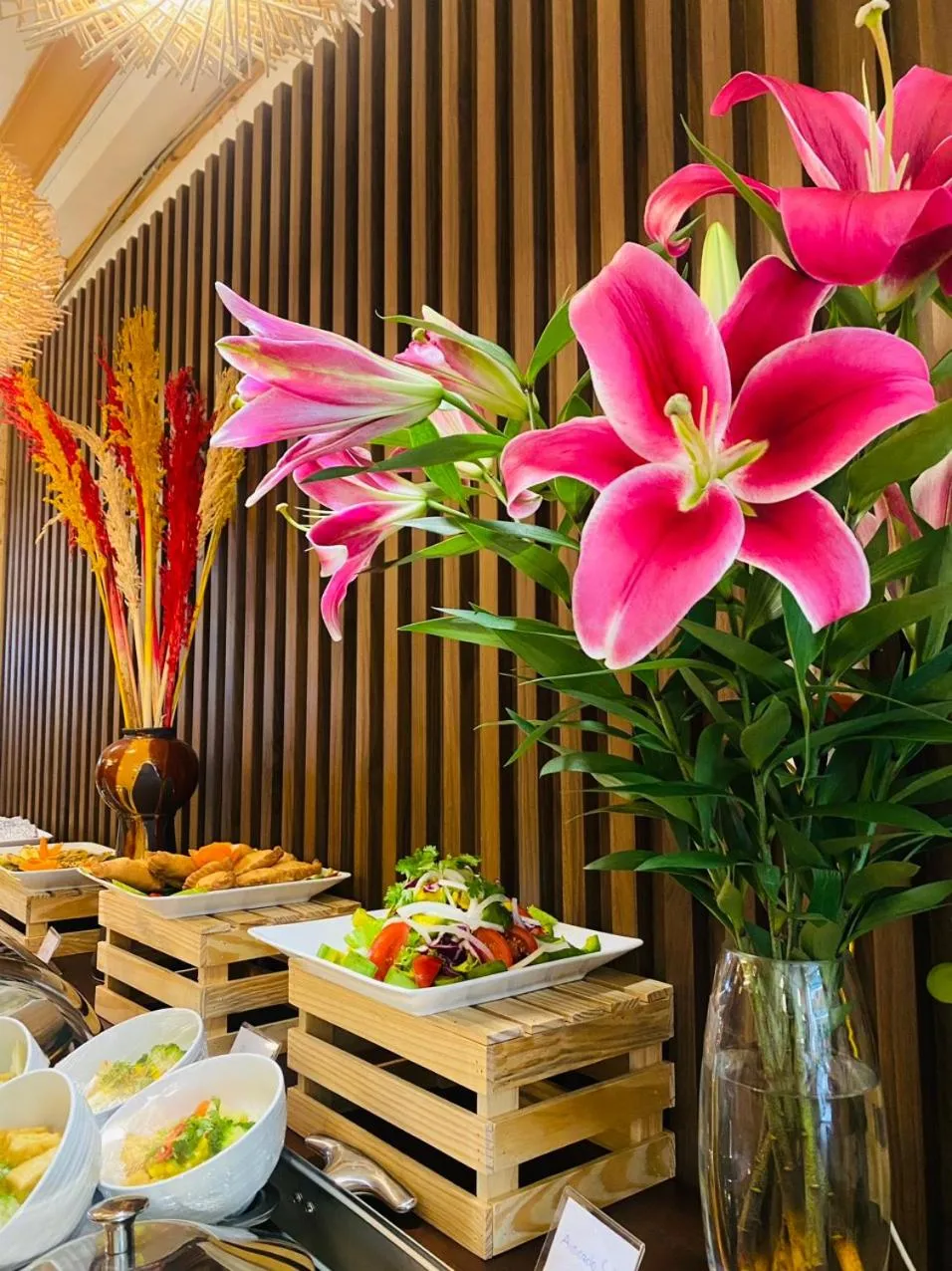 Food in Na Nue Hotel