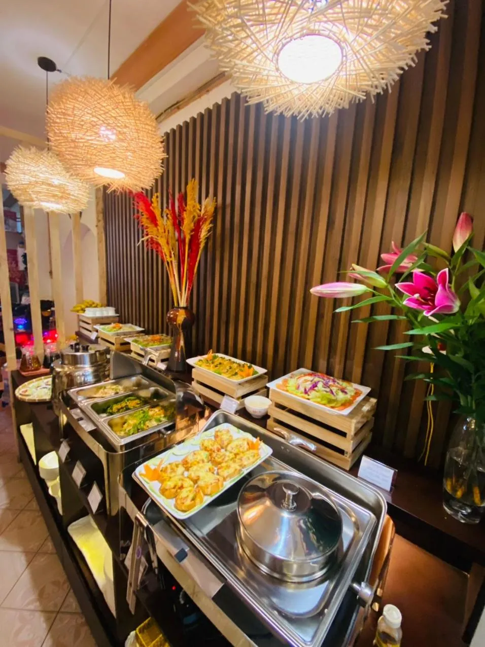 Food and drinks in Na Nue Hotel