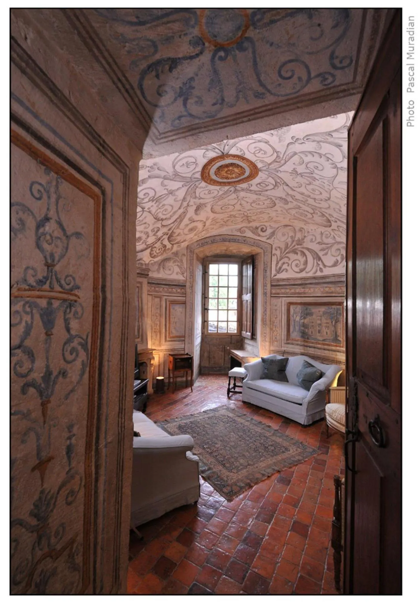 Seating area in Château de Bagnols