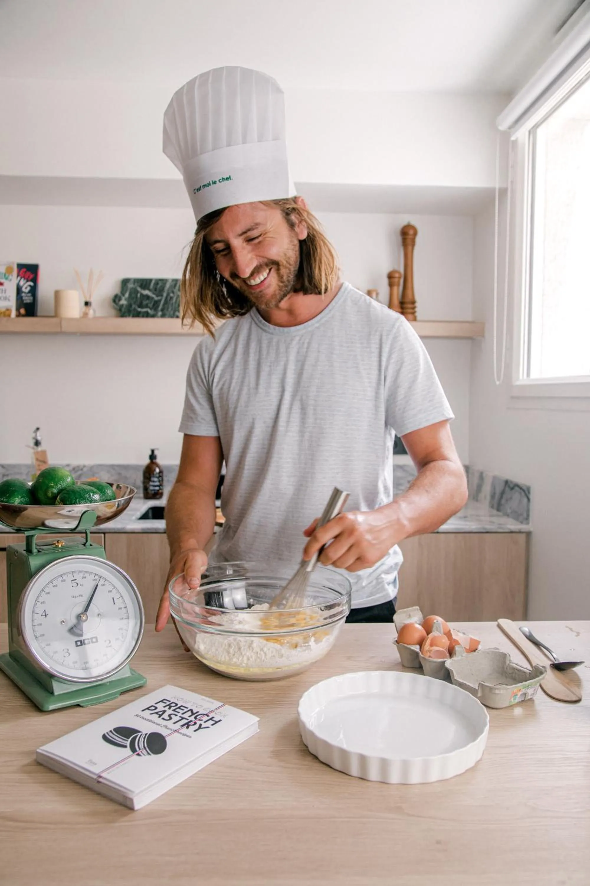 Kitchen or kitchenette in PEPPER & PAPER Apartments