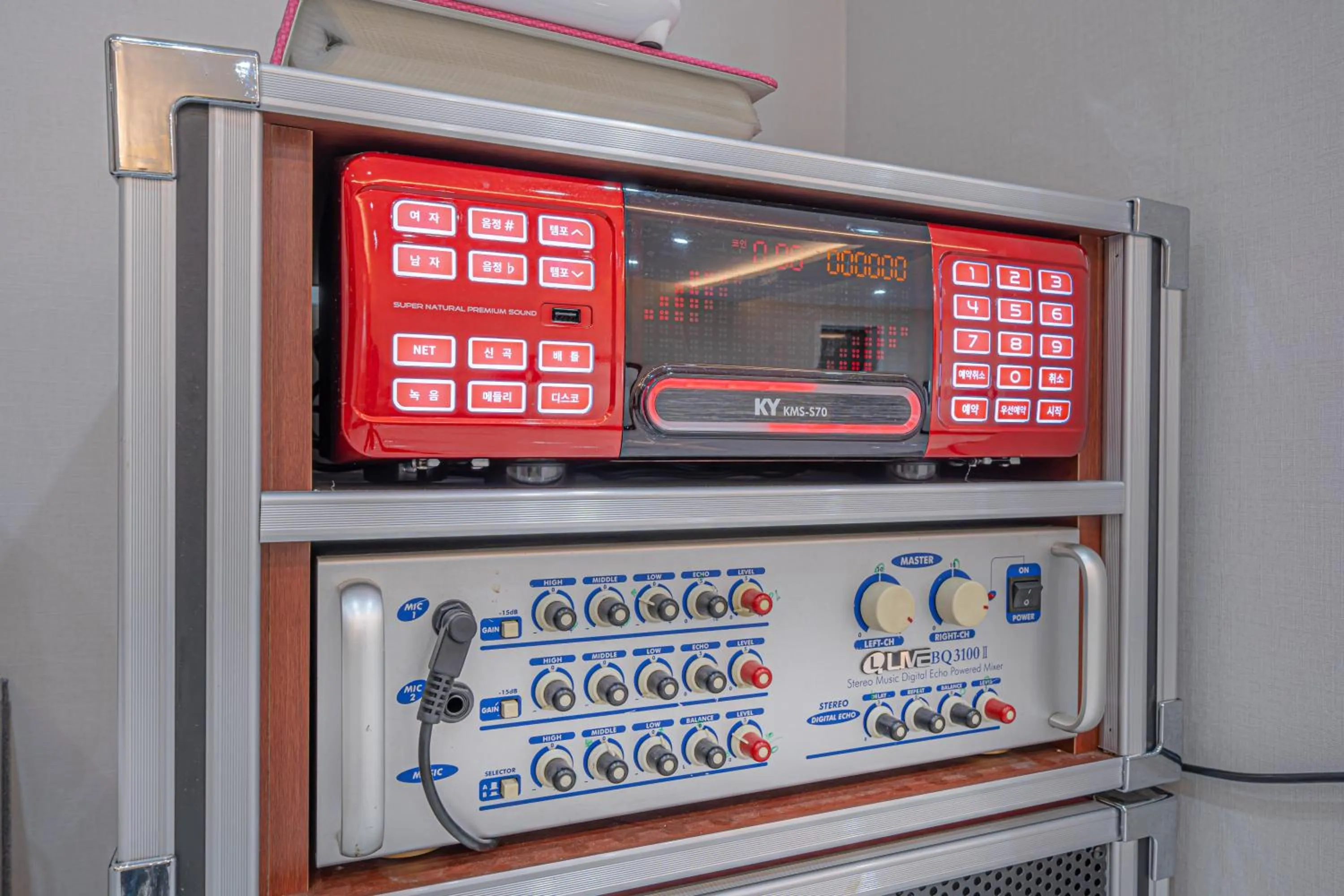 TV and multimedia in Gwangan Stay Hotel