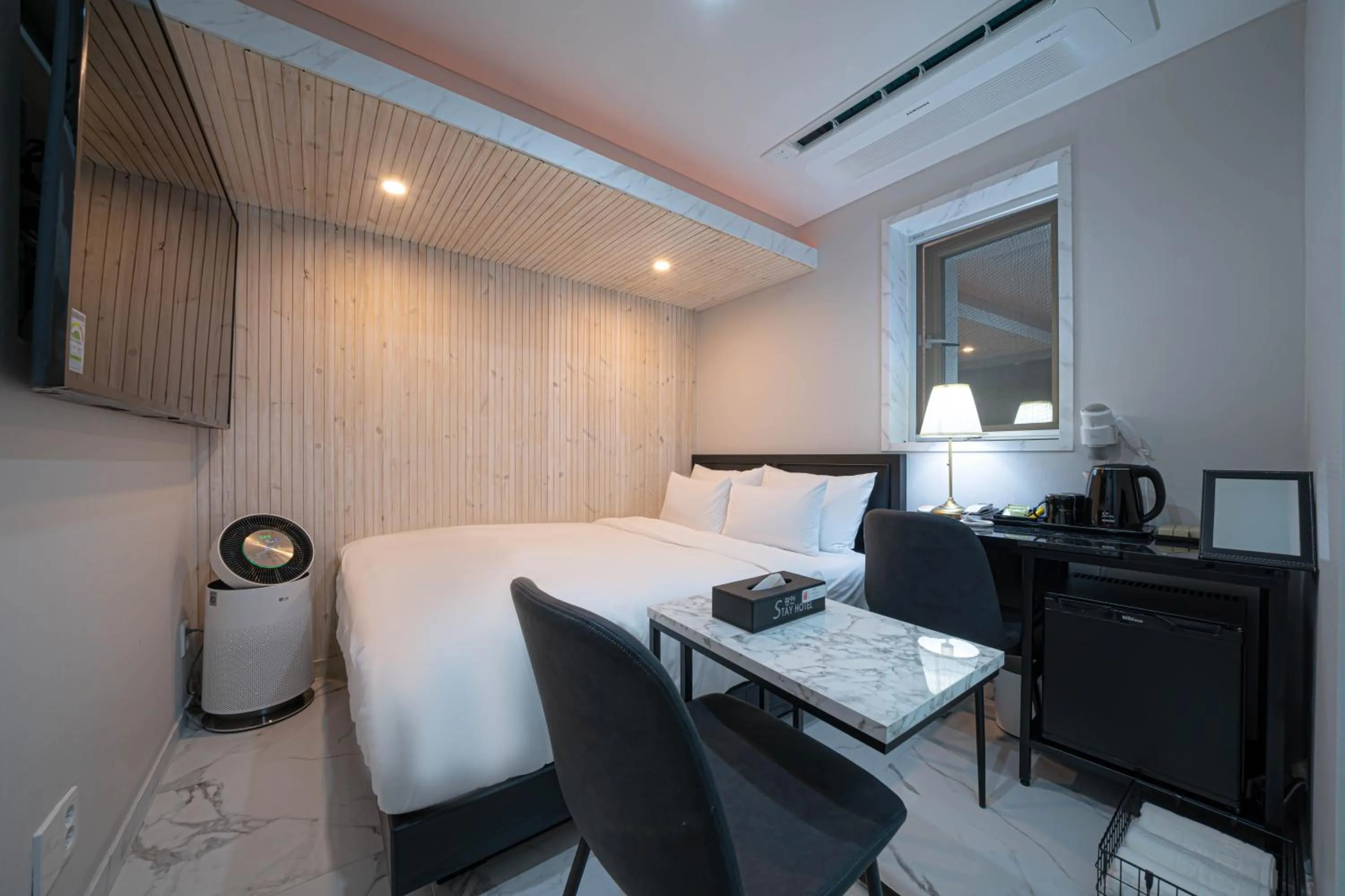 Bedroom, Bed in Gwangan Stay Hotel