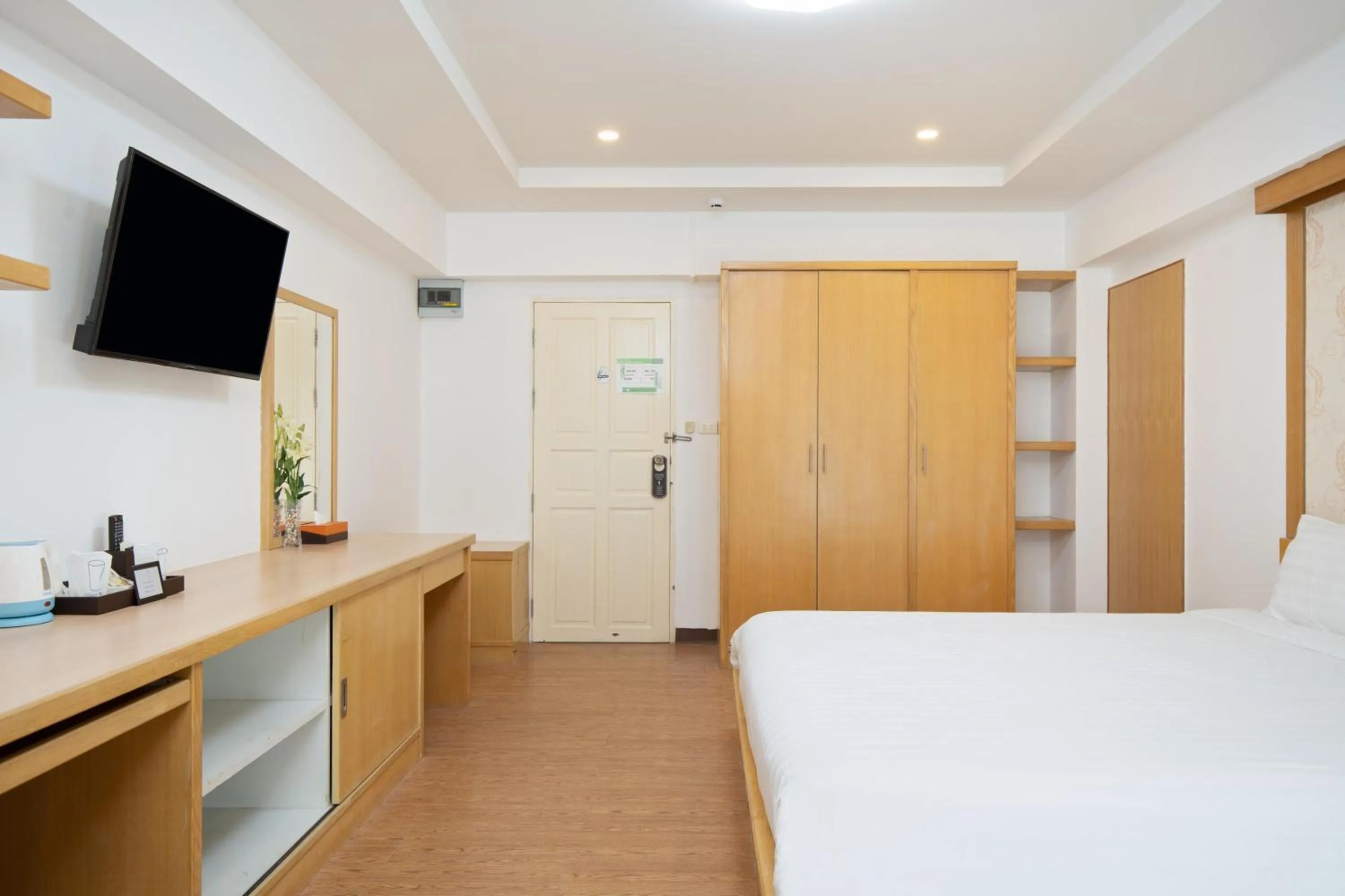 Bedroom, Bed in P-Park Hotel Bangkok