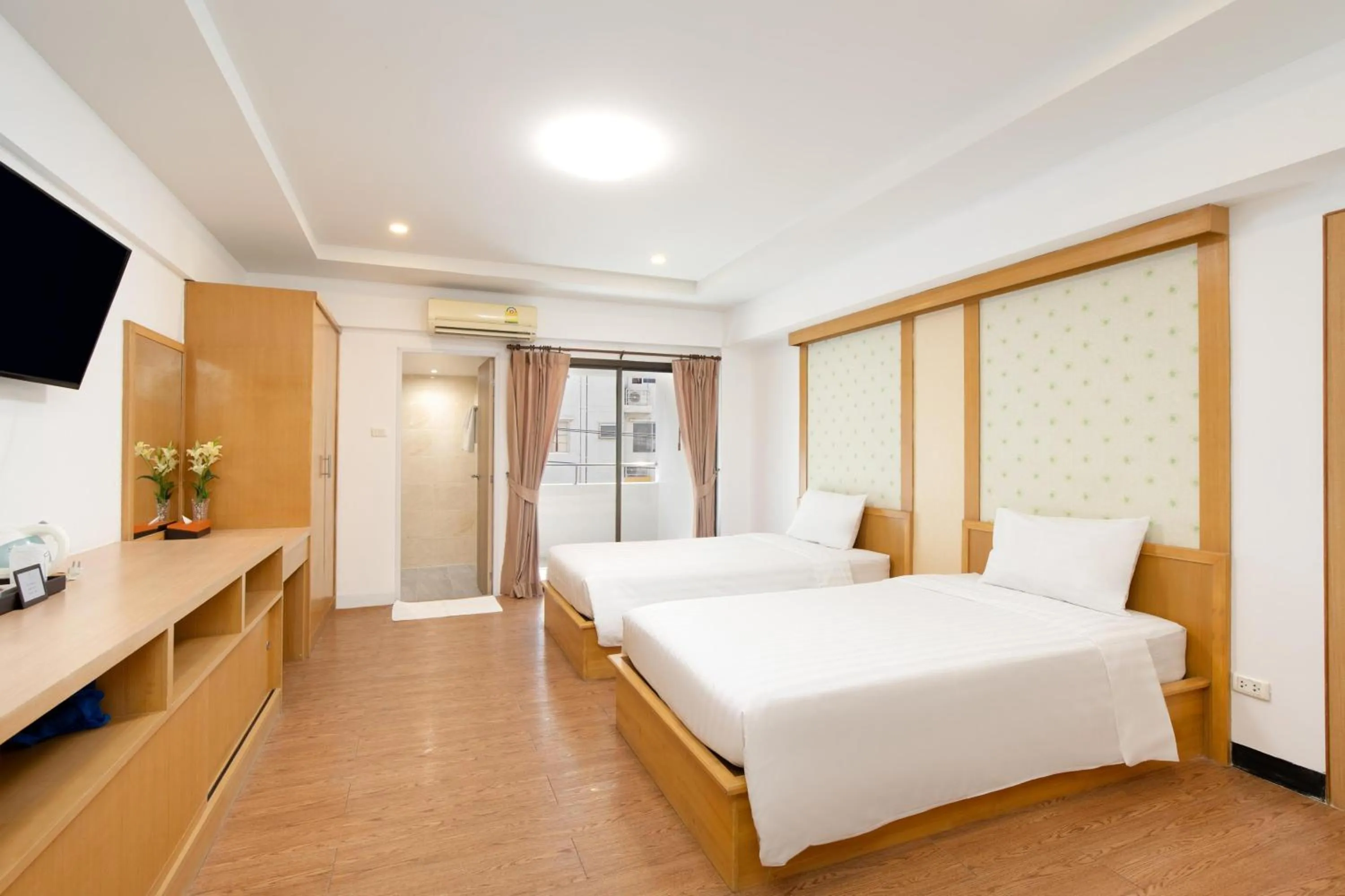 Bed in P-Park Hotel Bangkok