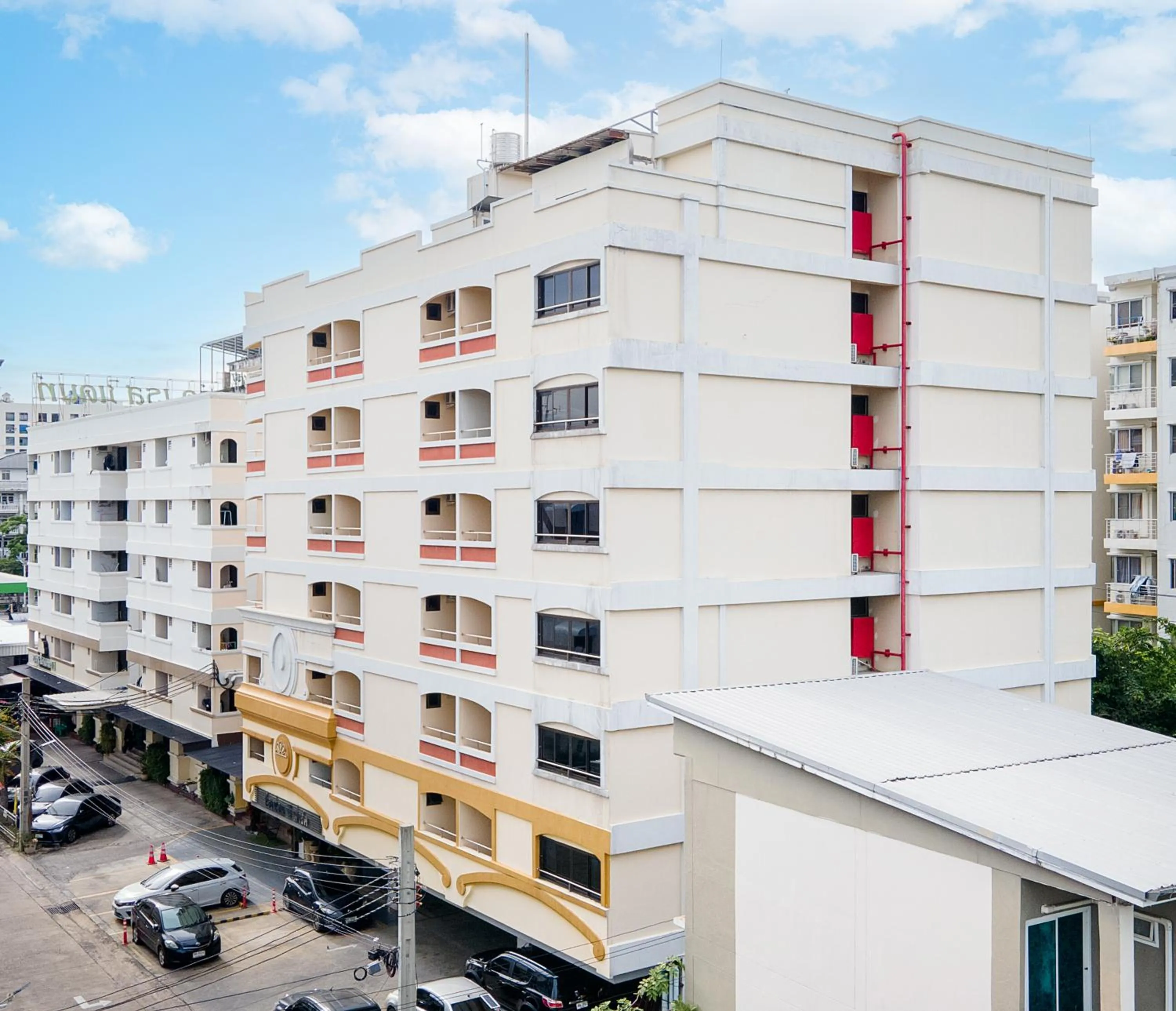 Property building in P-Park Hotel Bangkok
