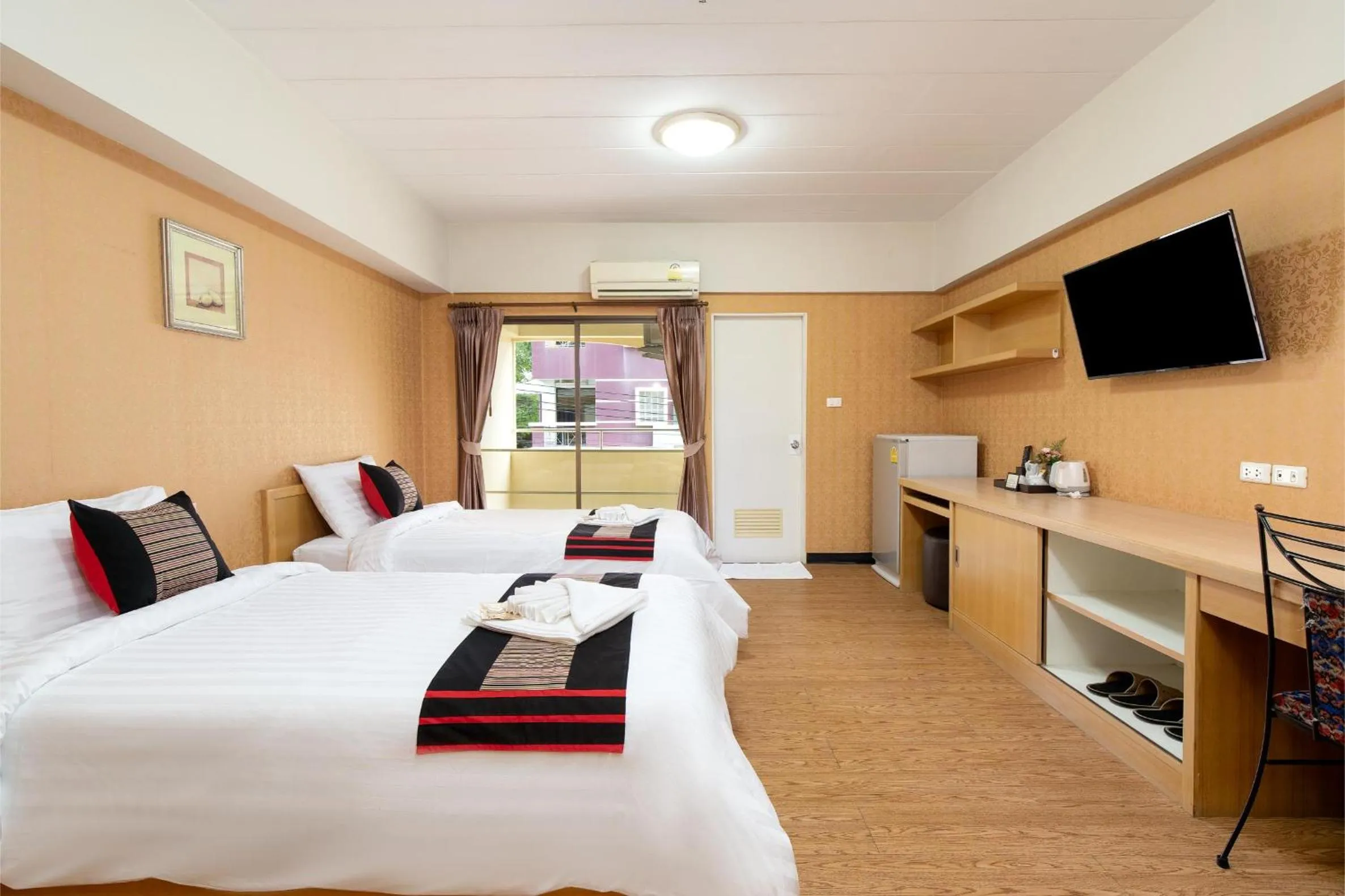 Bed in P-Park Hotel Bangkok