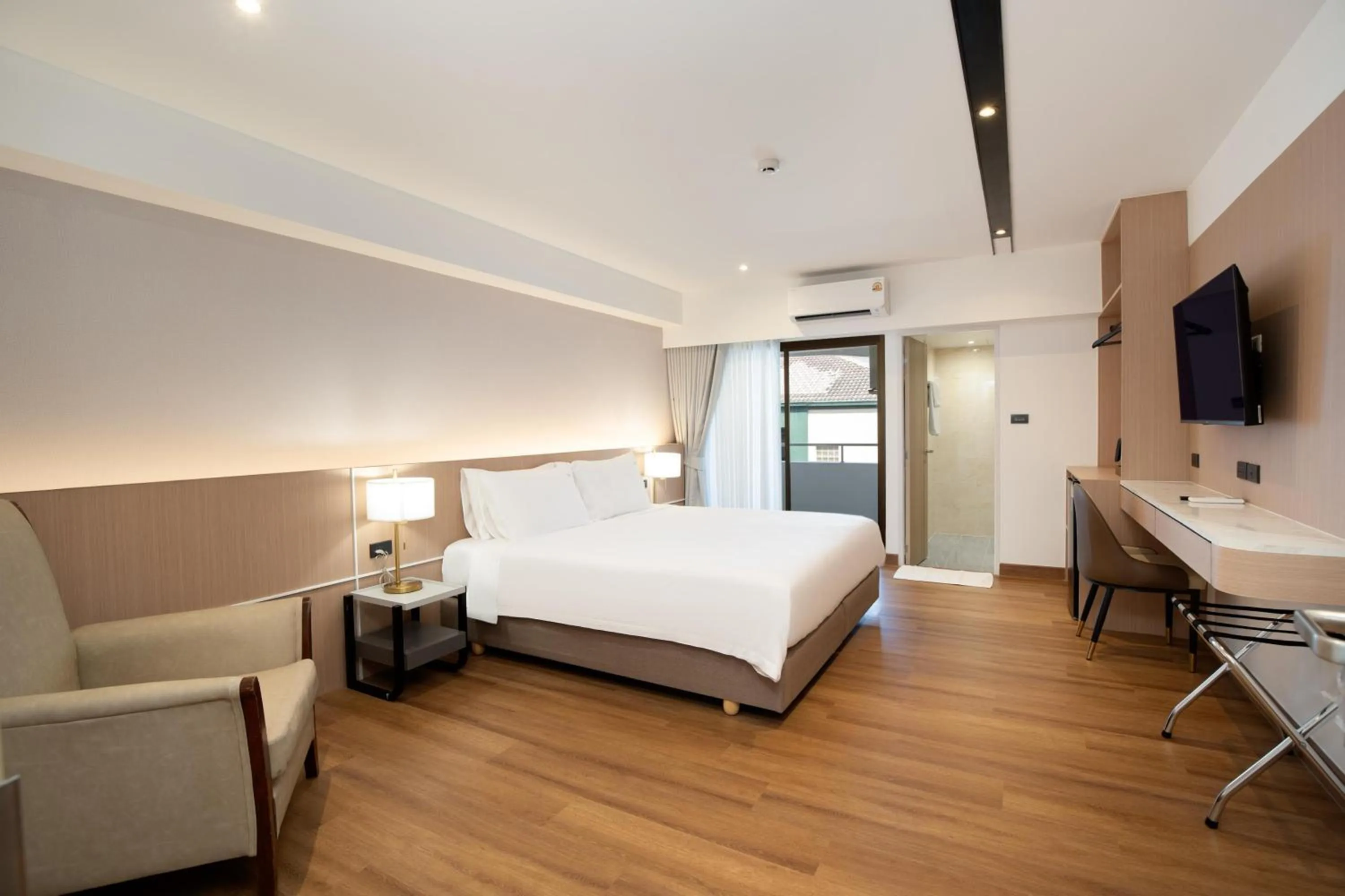 Bed in P-Park Hotel Bangkok