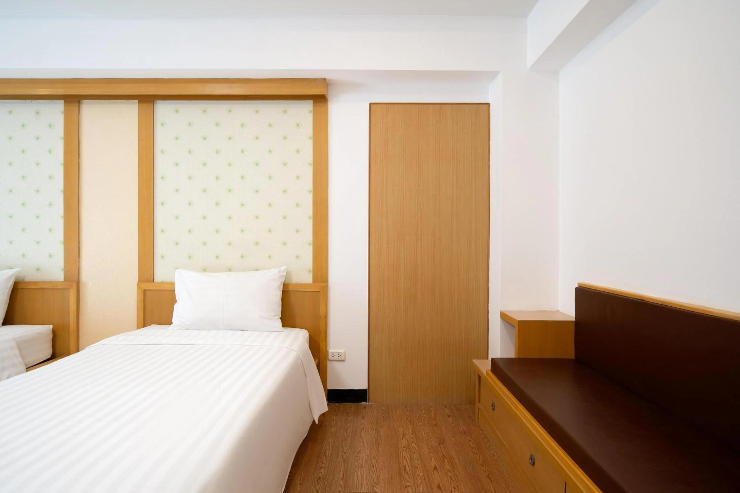 Bedroom, Bed in P-Park Hotel Bangkok