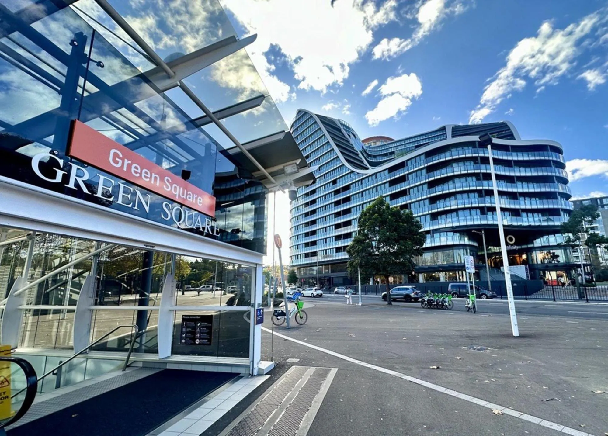 Facade/entrance in One Global Resorts Green Square