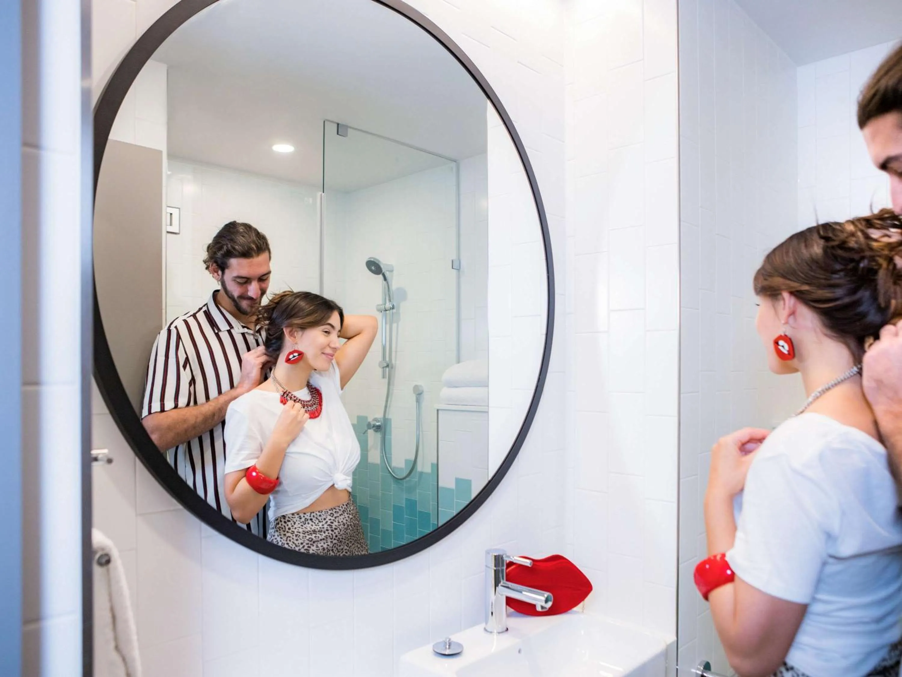 Photo of the whole room in ibis Styles East Perth