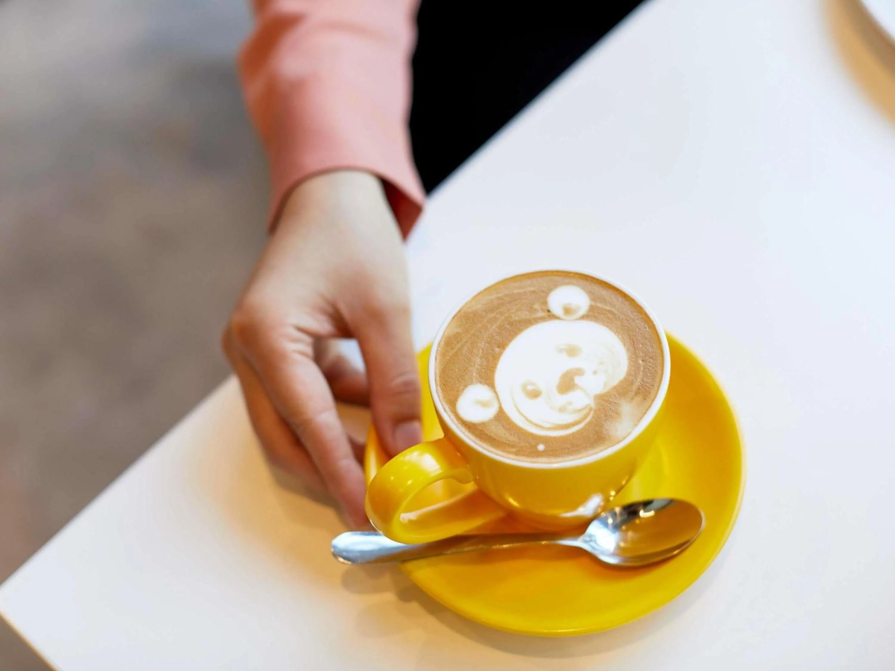 Lounge or bar in ibis Styles East Perth