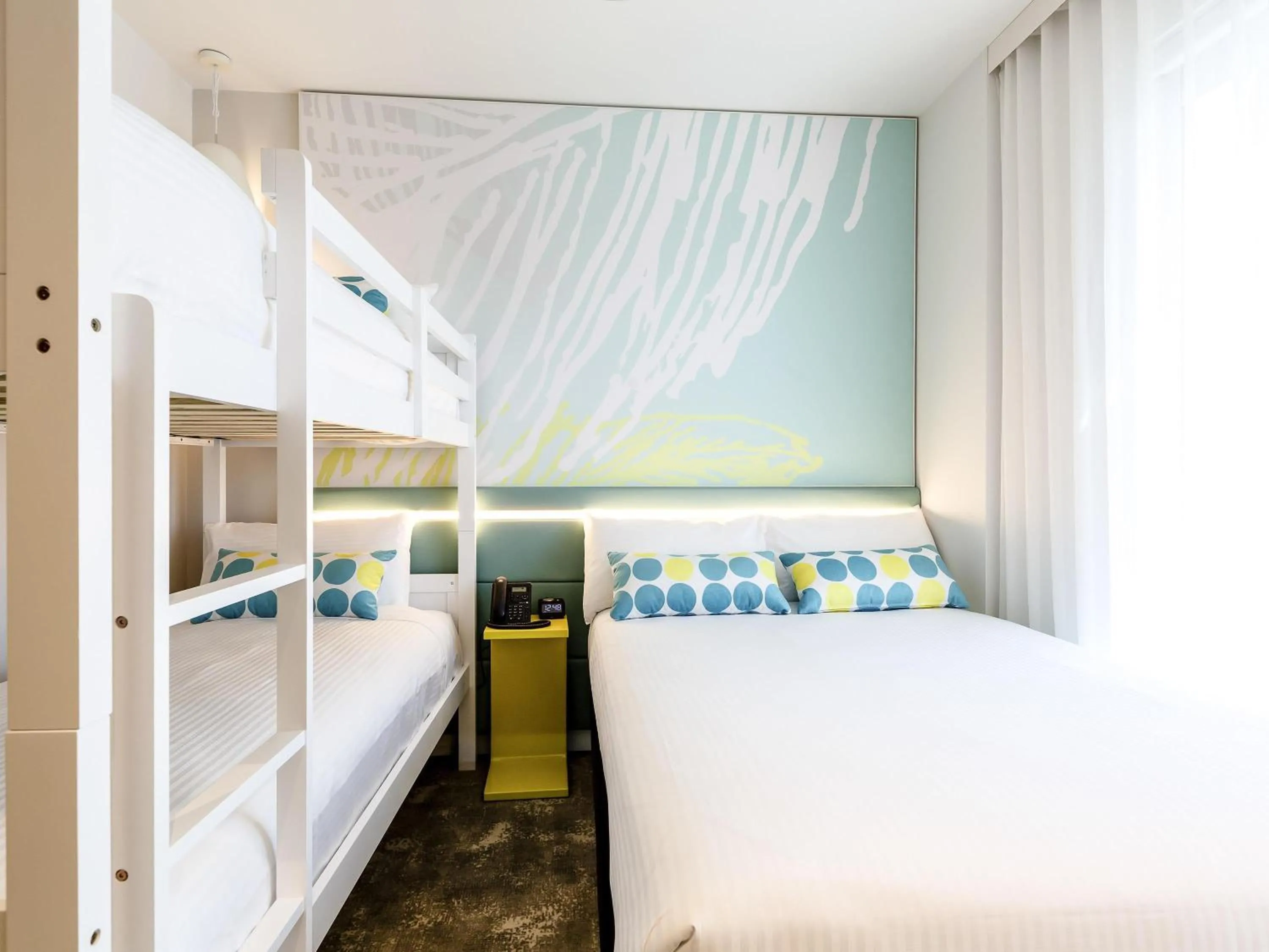 Bedroom, Bed in ibis Styles East Perth