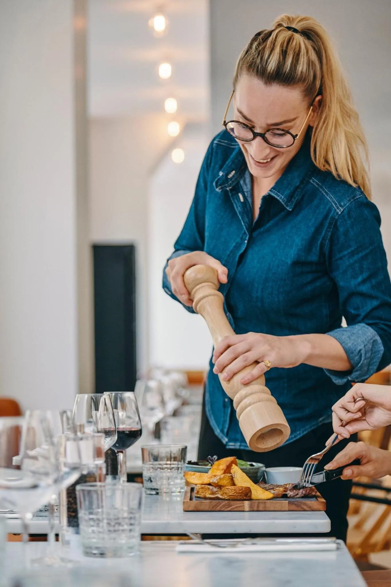 Restaurant/places to eat in Mercure Marseille Canebière Vieux-Port