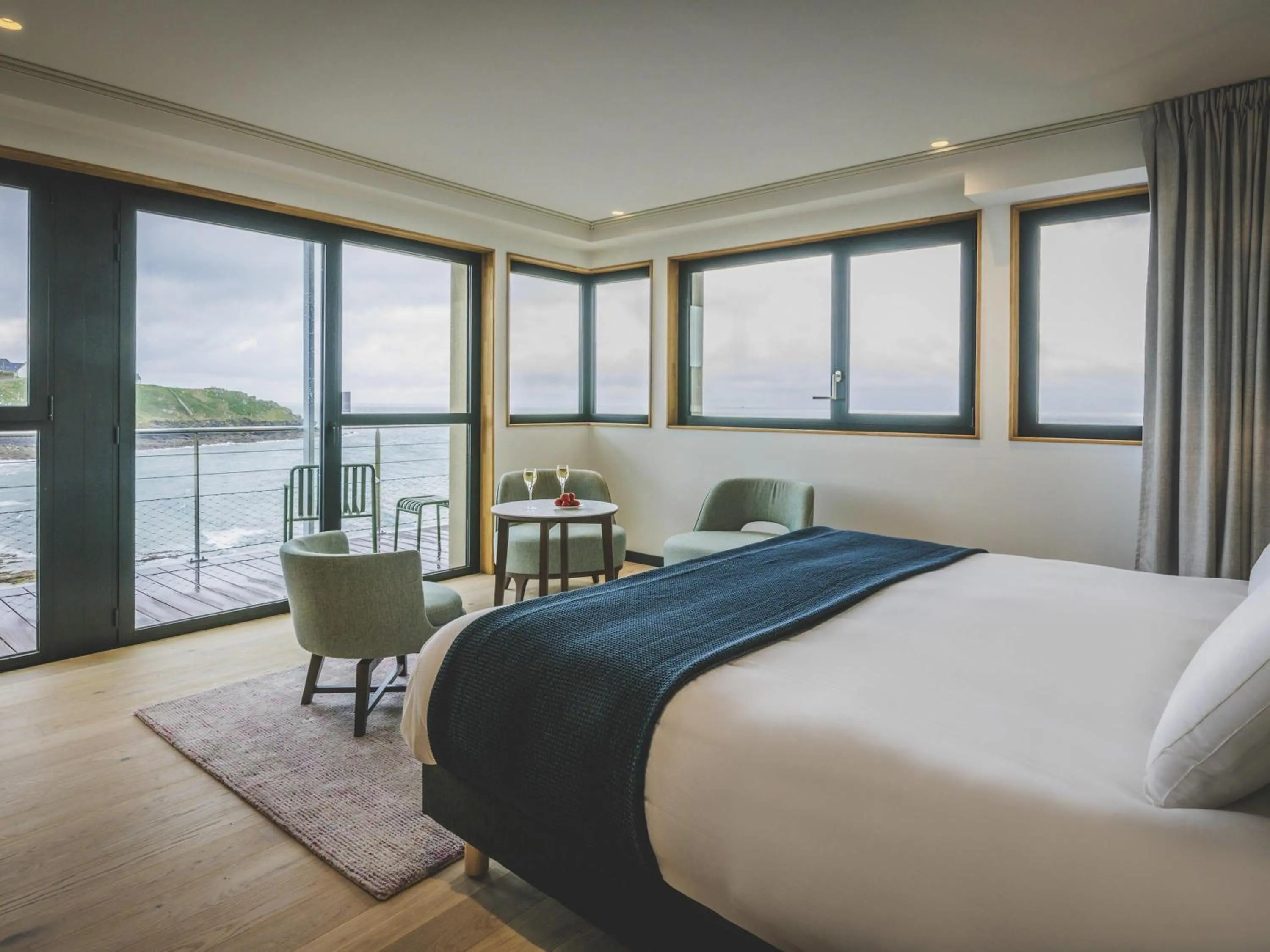 Photo of the whole room, Bed in Sainte-Barbe Hotel & Spa Le Conquet - MGallery Collection