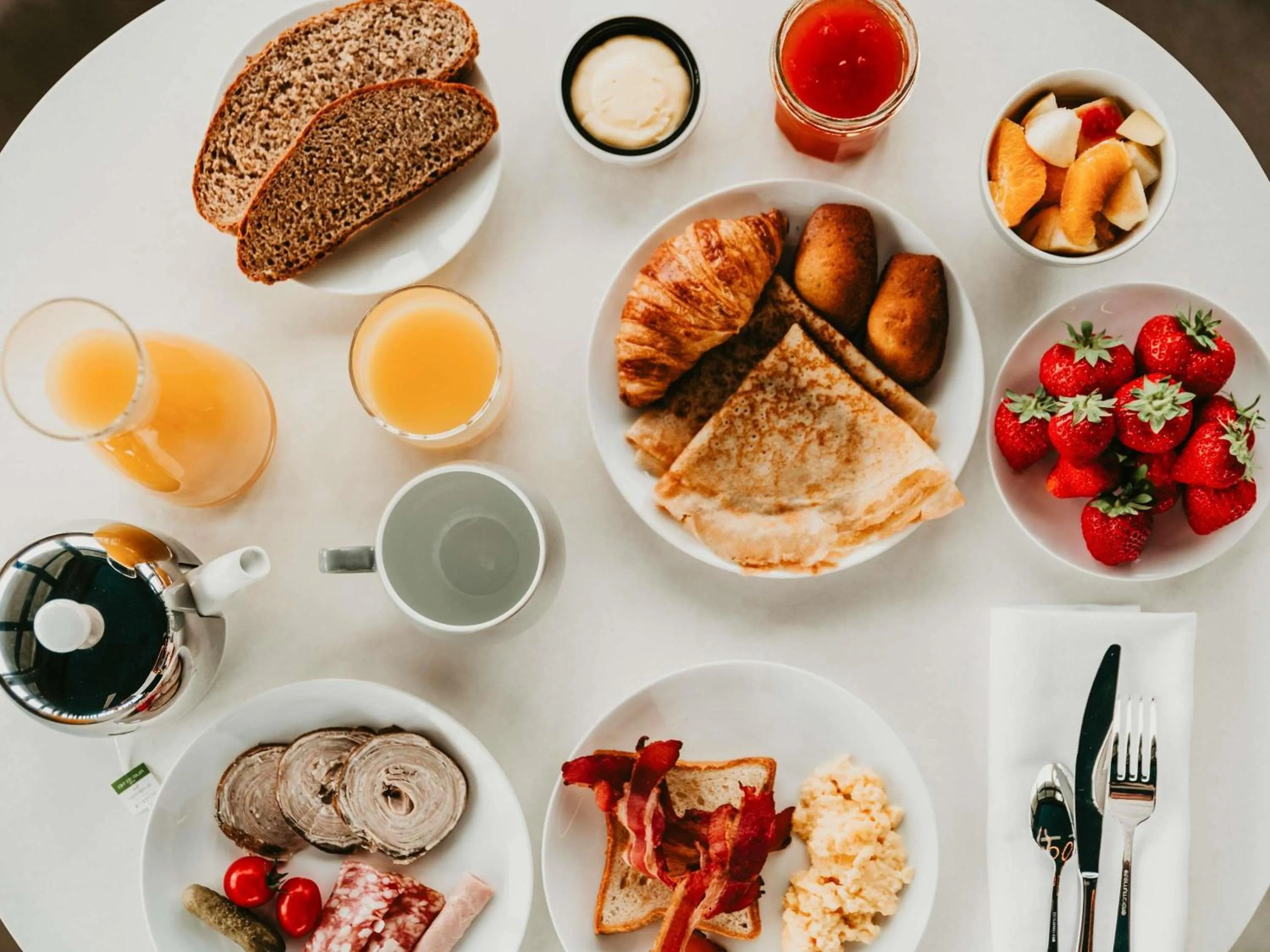 Breakfast in Sainte-Barbe Hotel & Spa Le Conquet - MGallery Collection