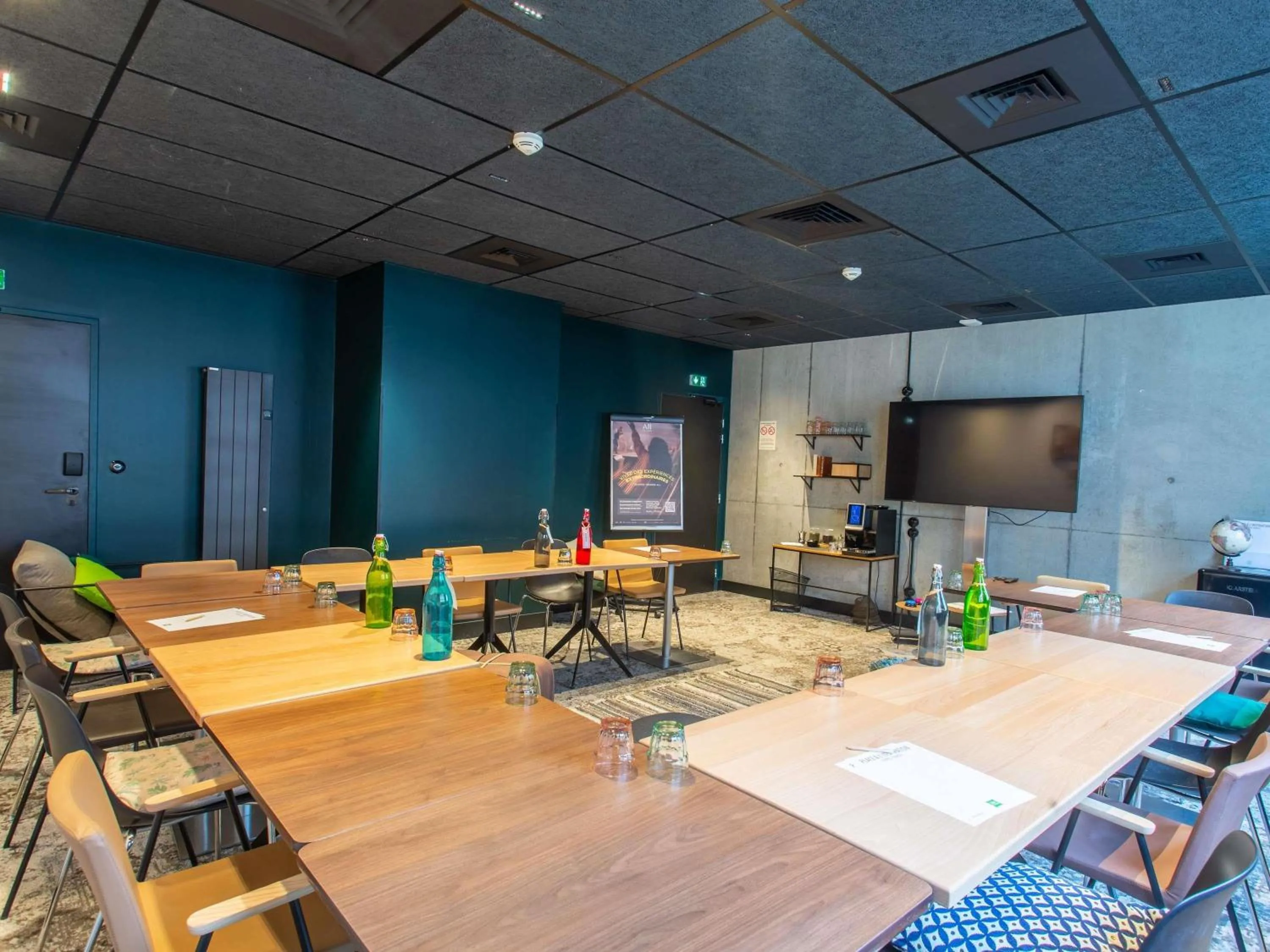 Meeting/conference room in ibis Styles Amiens Centre