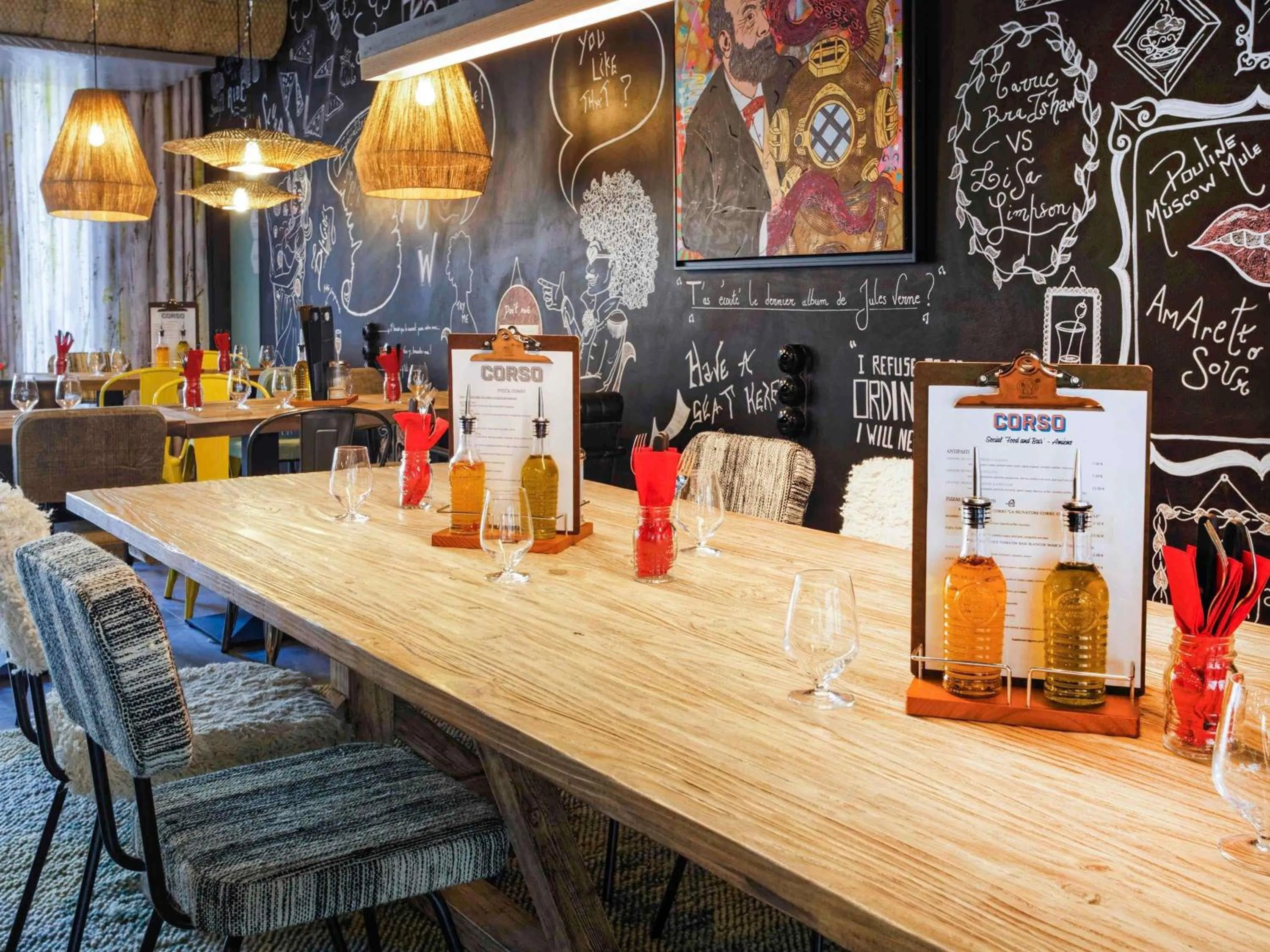 Restaurant/places to eat in ibis Styles Amiens Centre