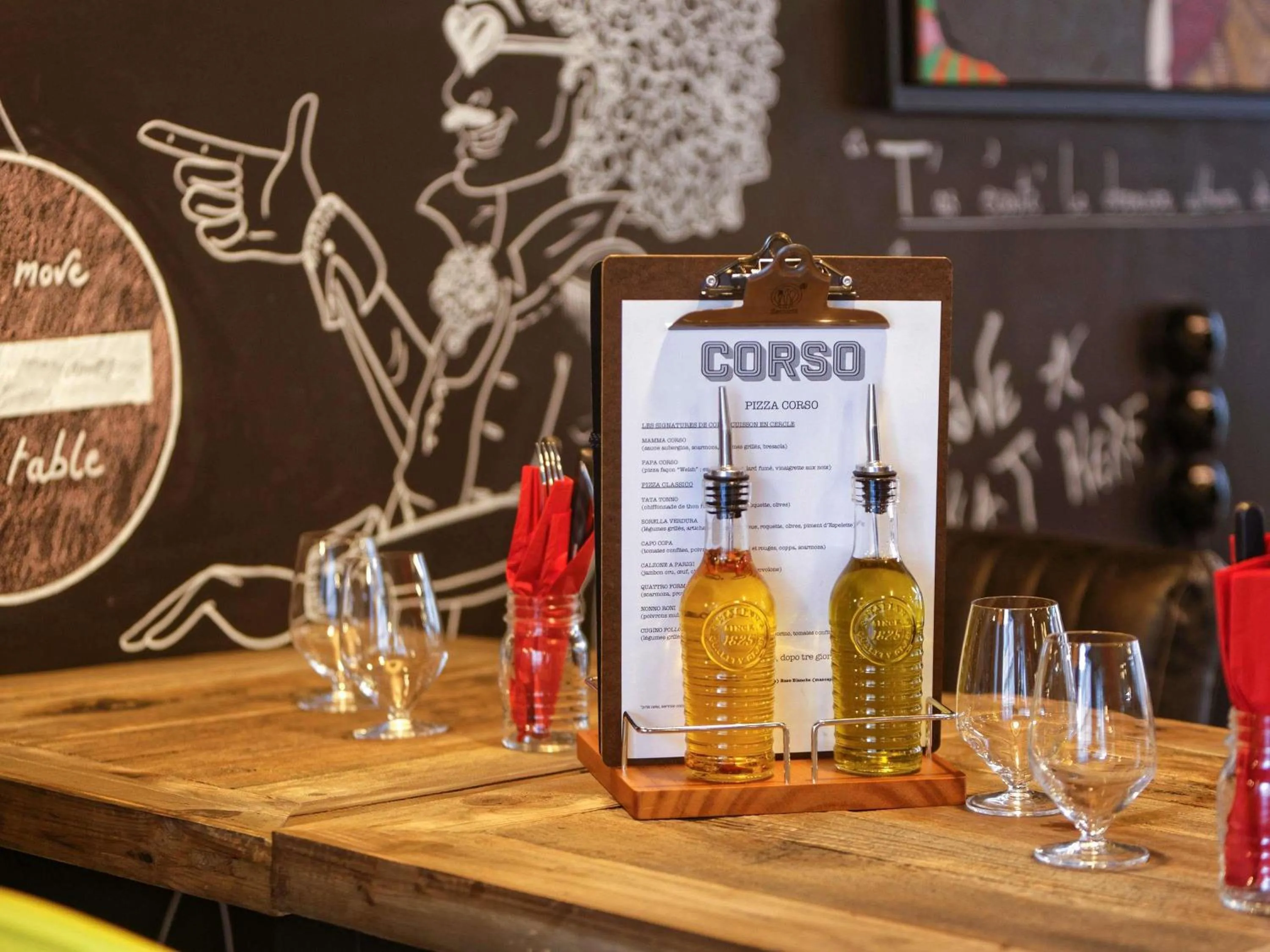 Restaurant/places to eat in ibis Styles Amiens Centre