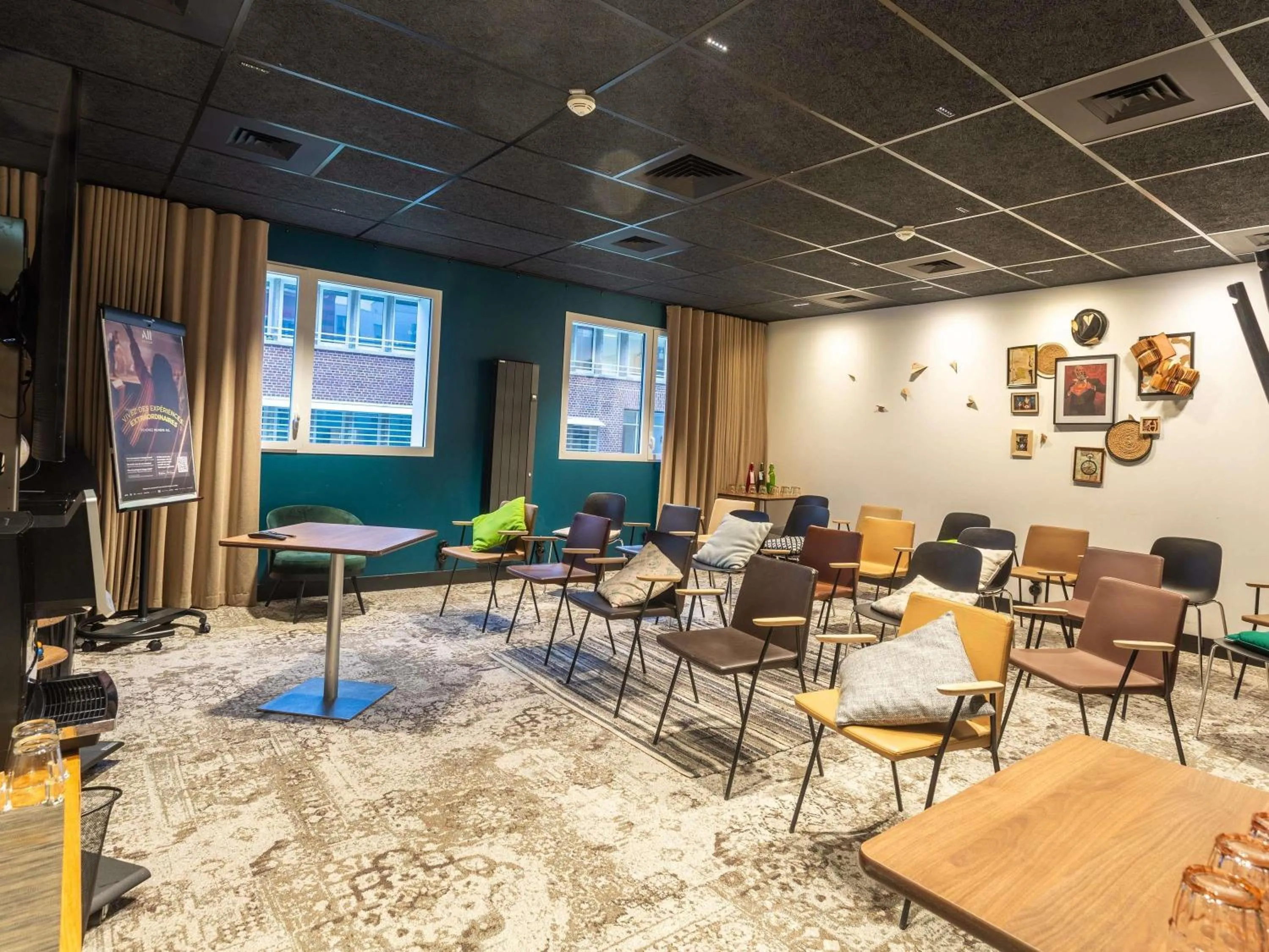 Meeting/conference room in ibis Styles Amiens Centre