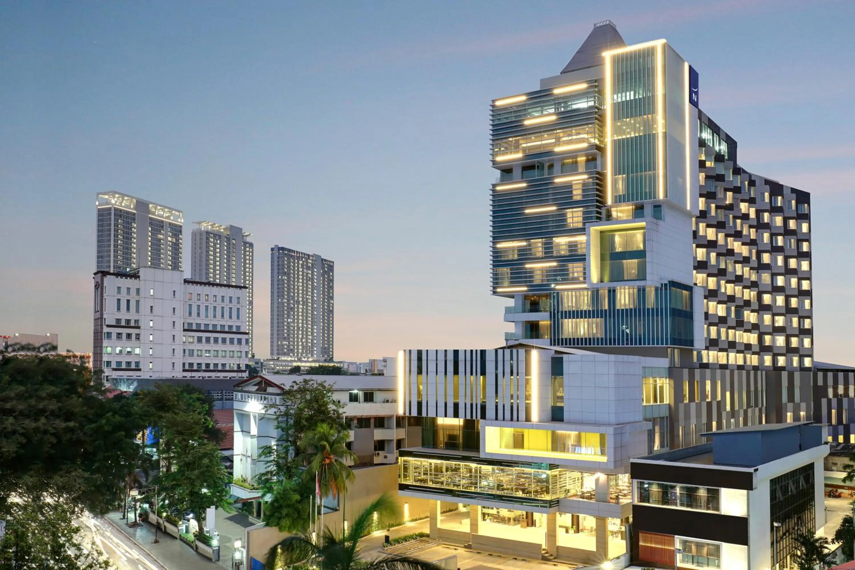 Property building in Novotel Jakarta Cikini