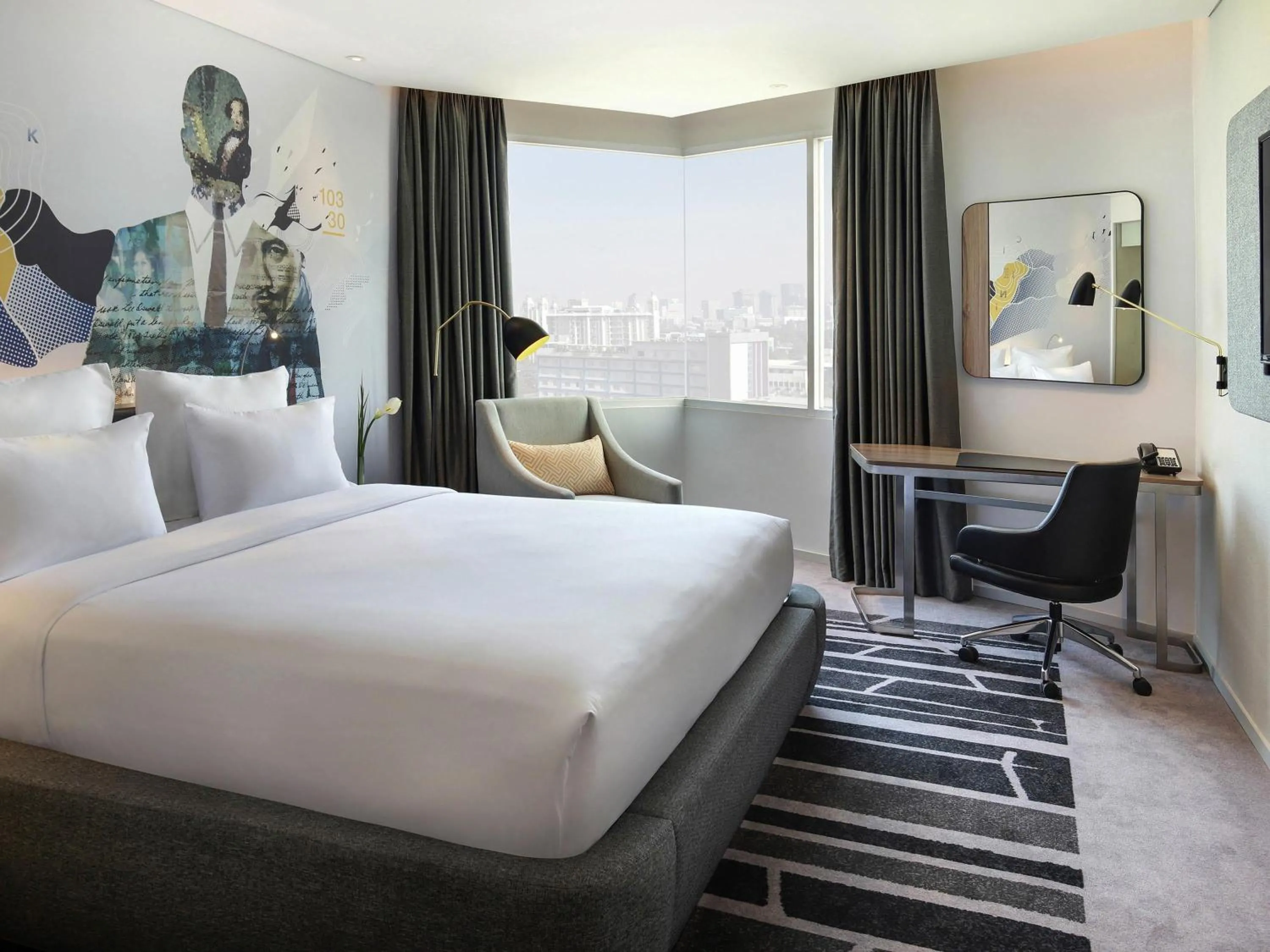 Bedroom, Bed in Novotel Jakarta Cikini