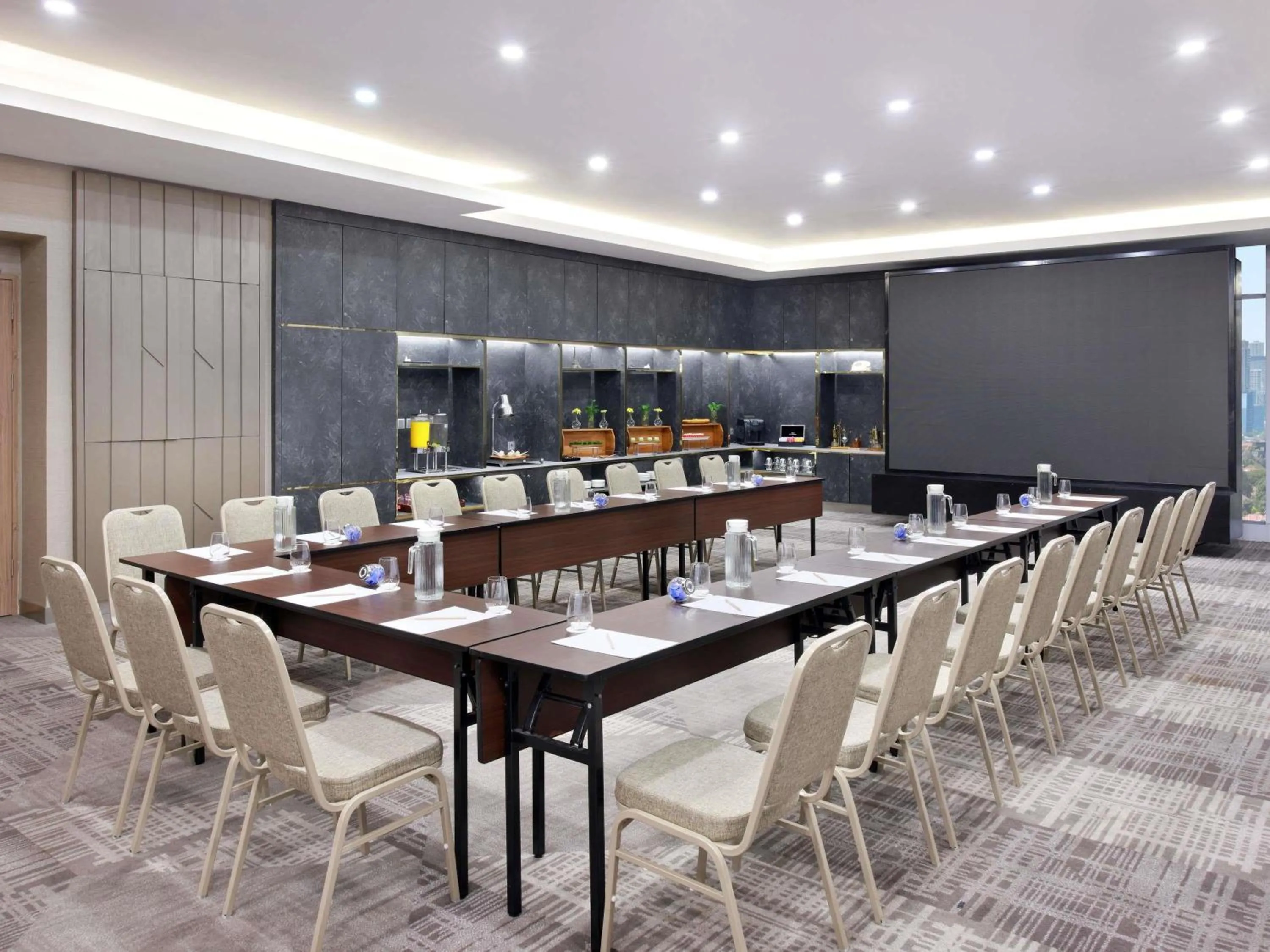 Meeting/conference room in Novotel Jakarta Cikini