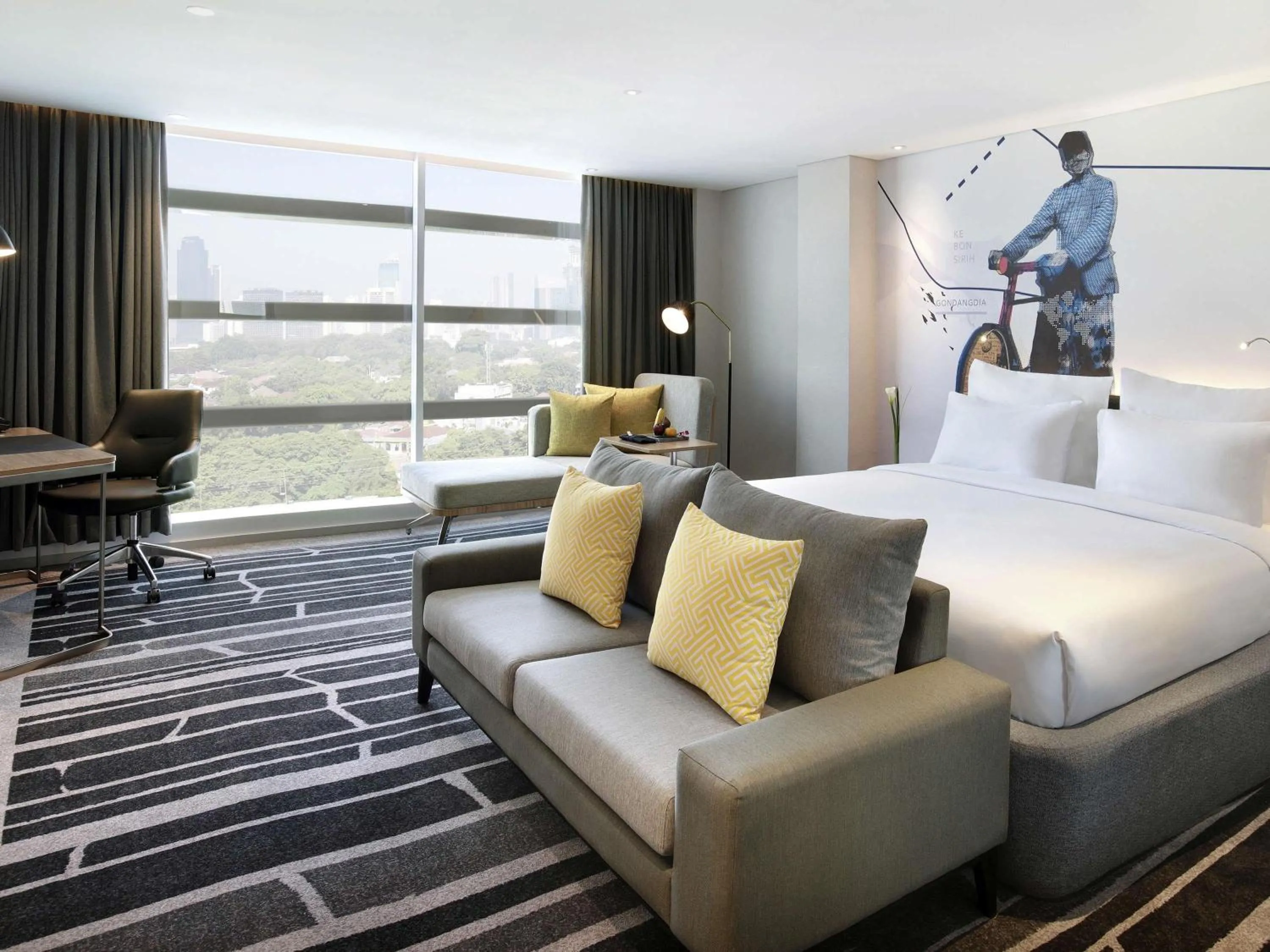 Bedroom in Novotel Jakarta Cikini